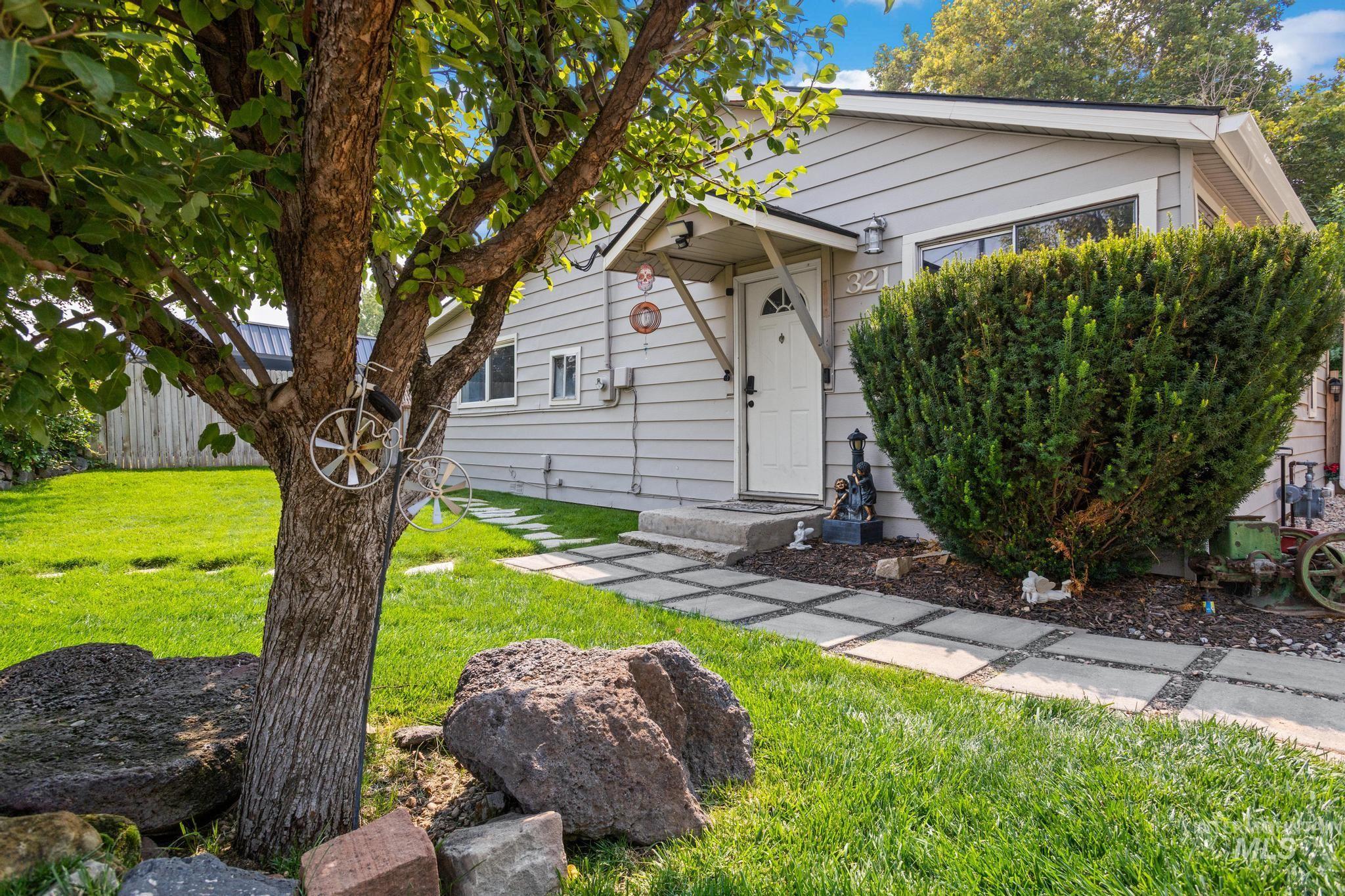 321 W Boise St. Property Photo 3