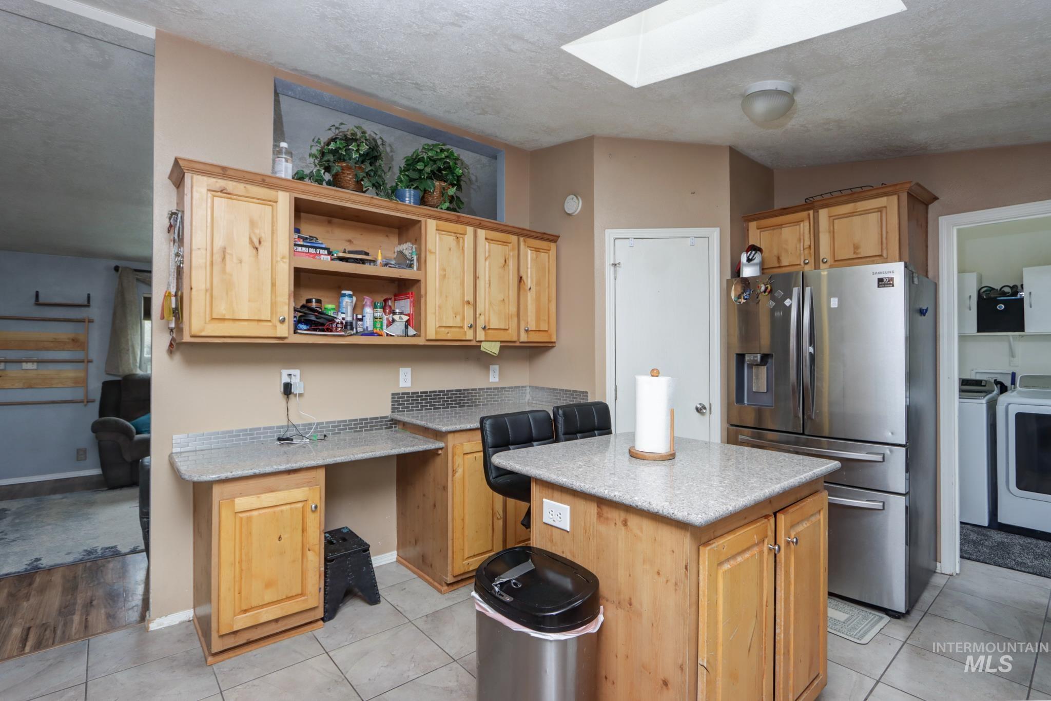 1583 Dustin Dr Property Photo 11