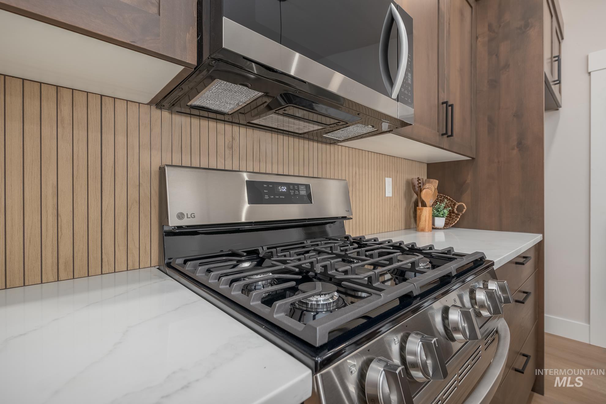 2815 Cypress Point Property Photo 7