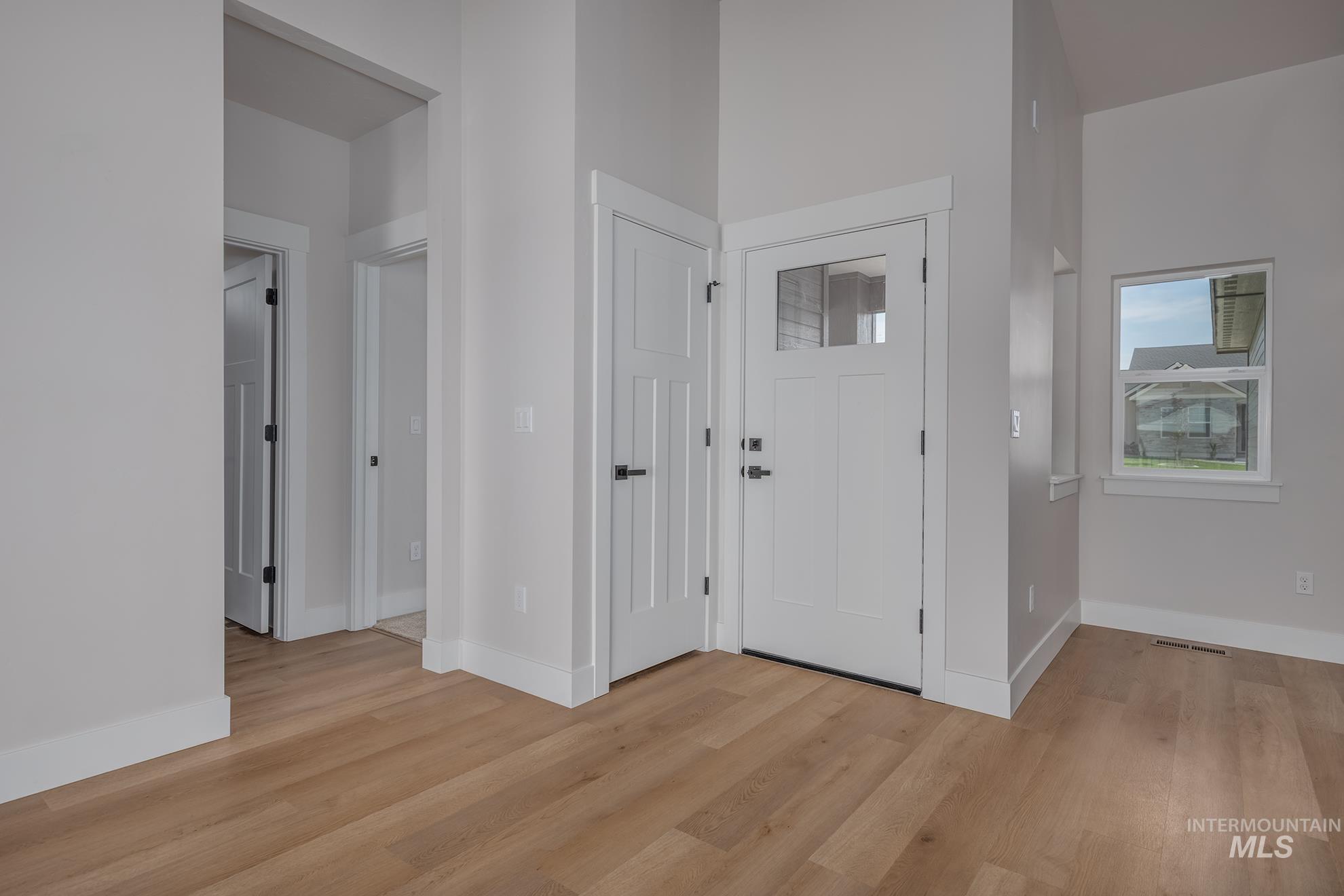 2815 Cypress Point Property Photo 8