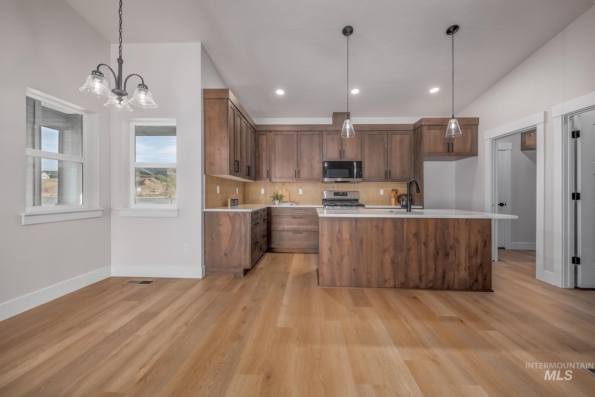 2815 Cypress Point Property Photo 11