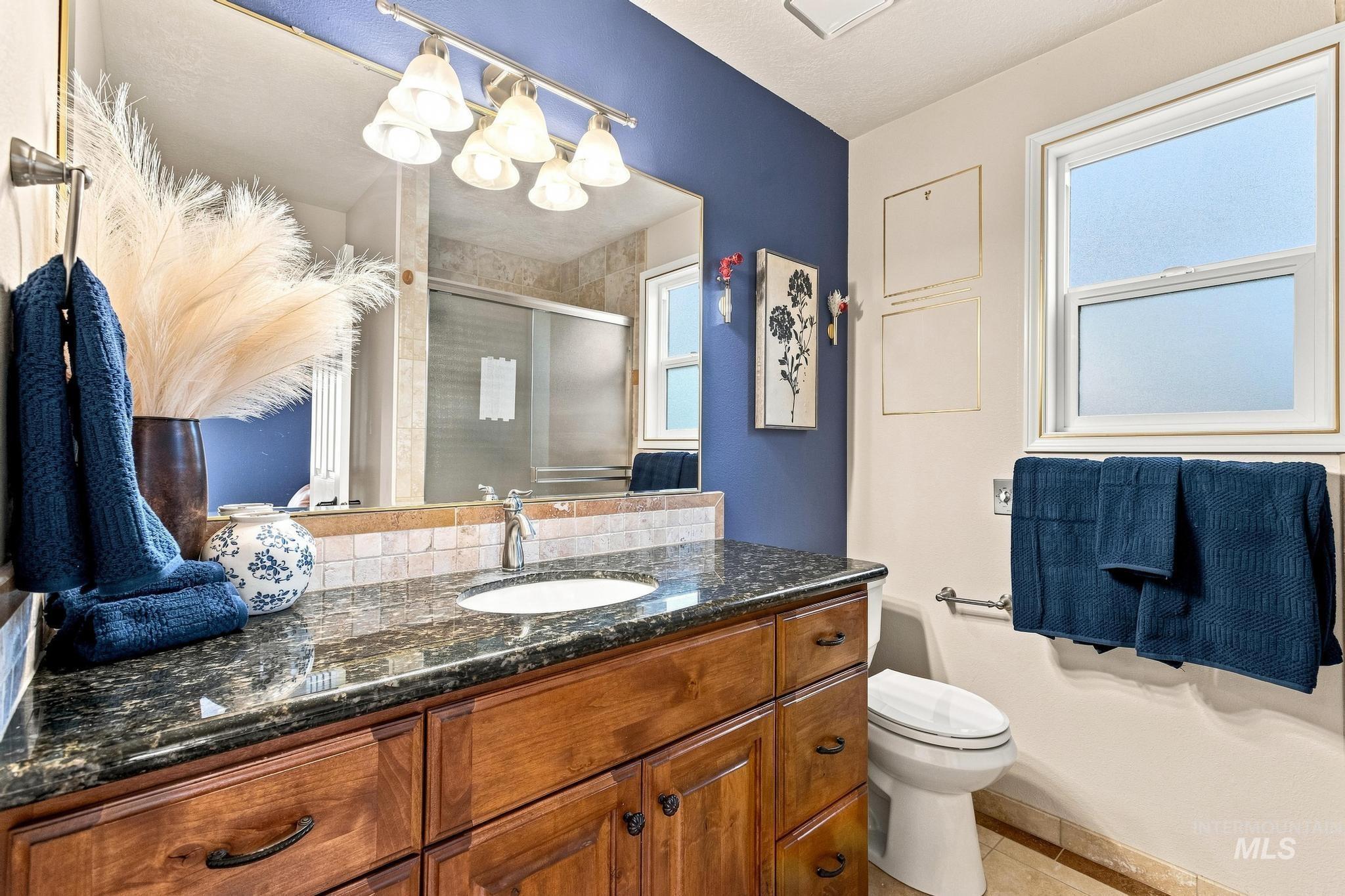 2851 N Camden Place Property Photo 24