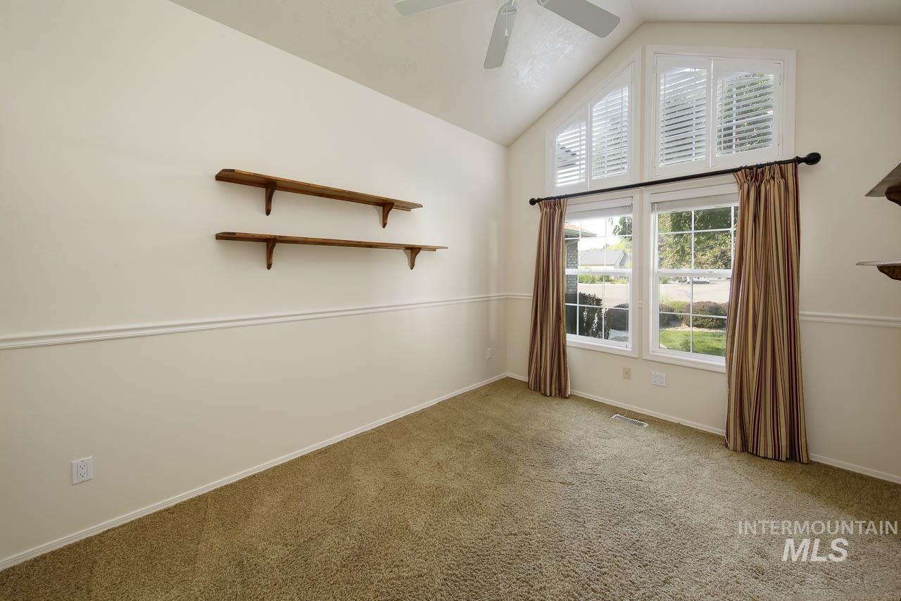 1409 S Middle Creek Ct Property Photo 32