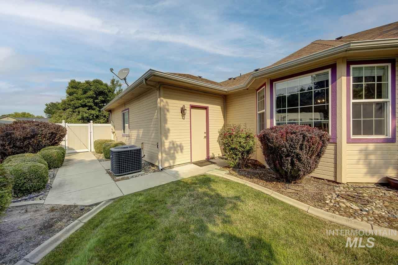 1409 S Middle Creek Ct Property Photo 42