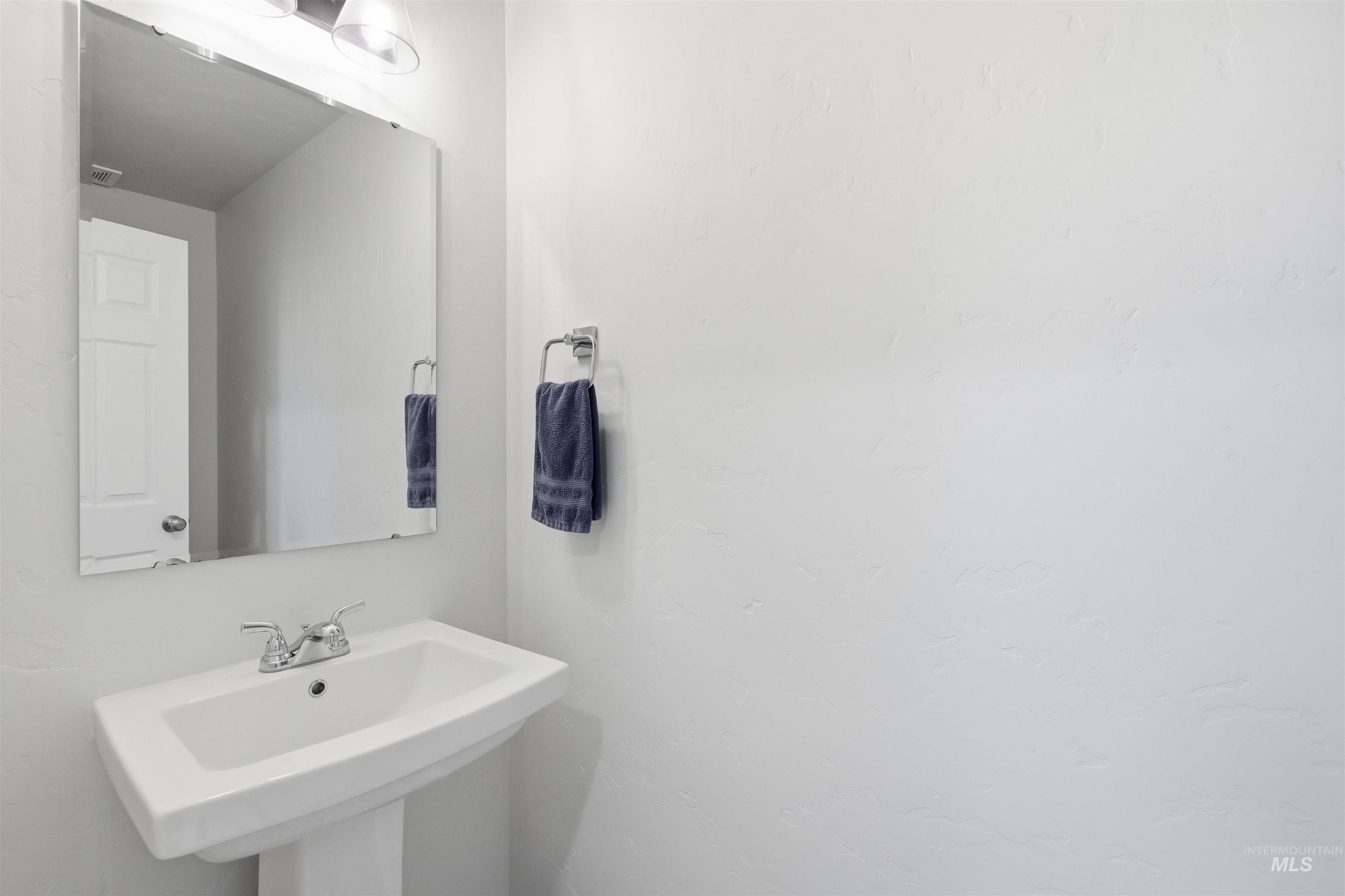 12352 Nantes Ct Property Photo 15