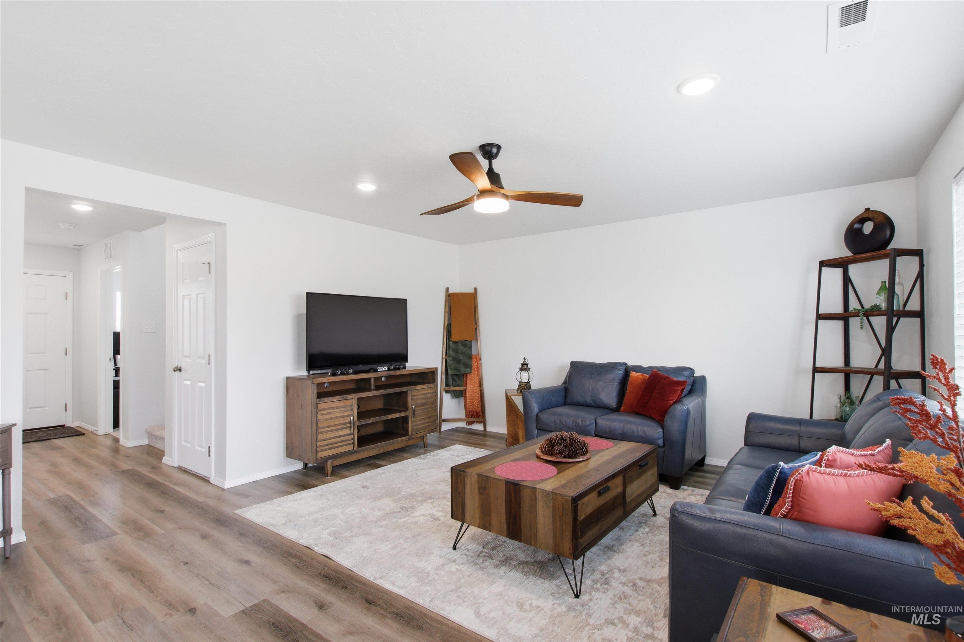 12352 Nantes Ct Property Photo 31