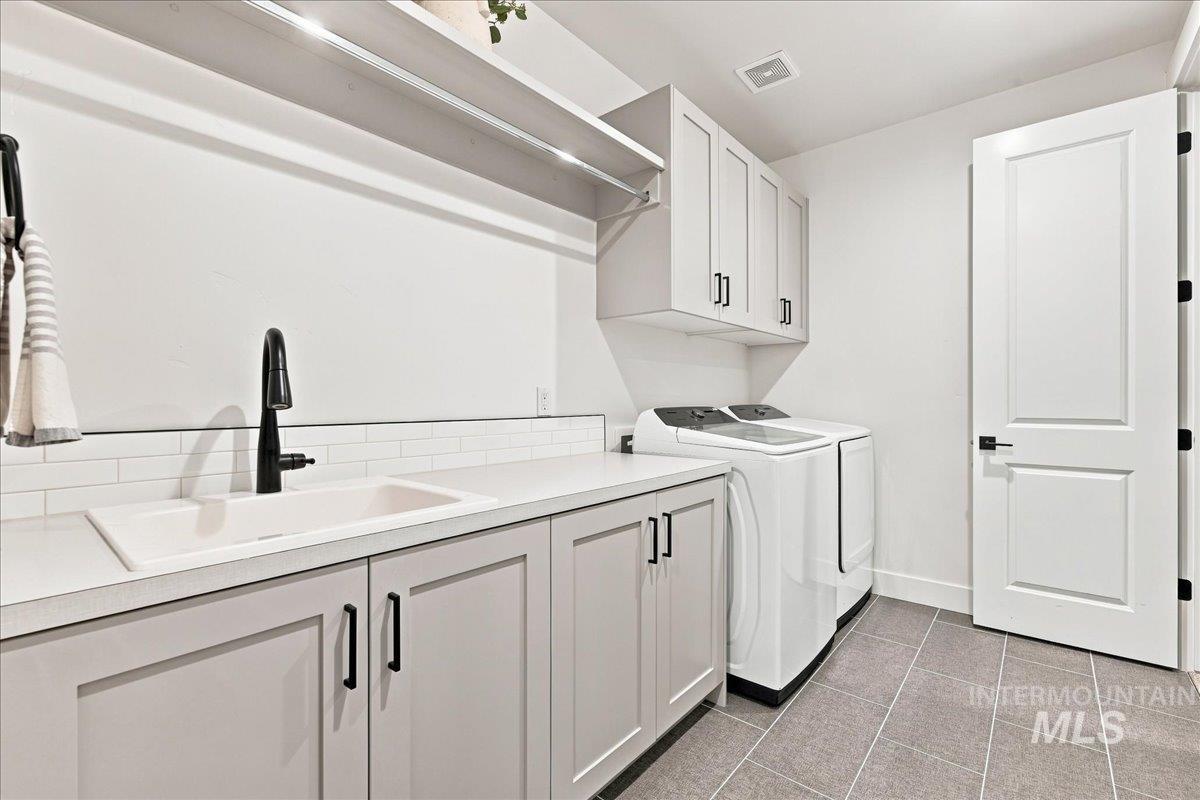 10385 Loneleaf Drive Property Photo 26