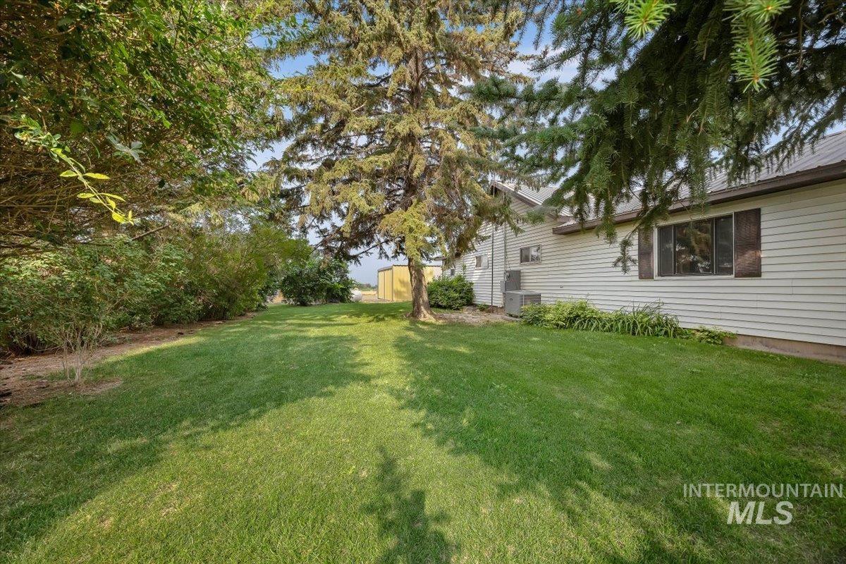3395 N 3400 E Property Photo 41