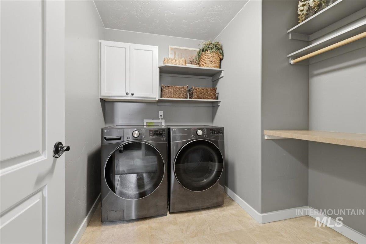 1181 W Creekbury Dr Property Photo 33