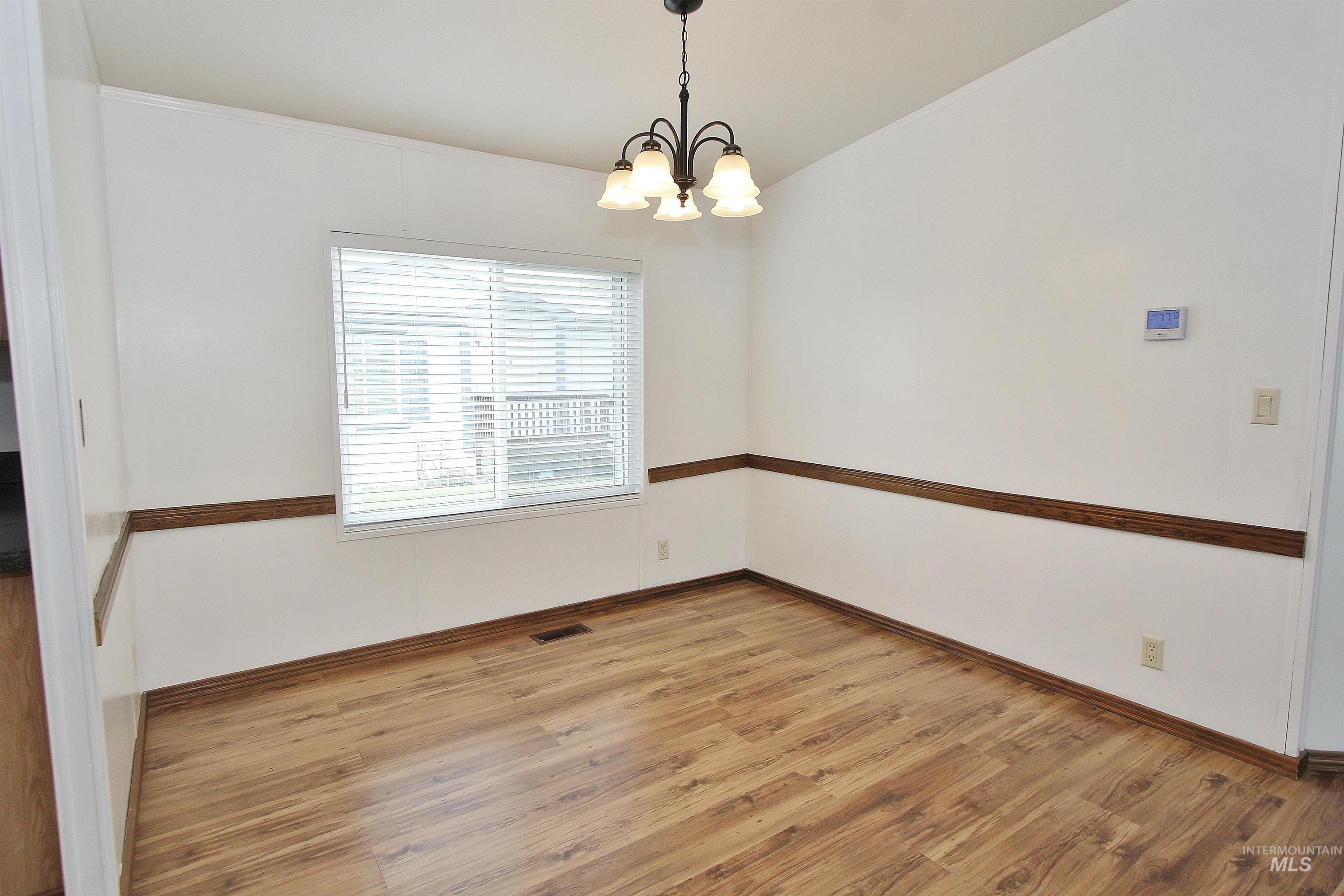 5153 W Cody Ln. Property Photo 11