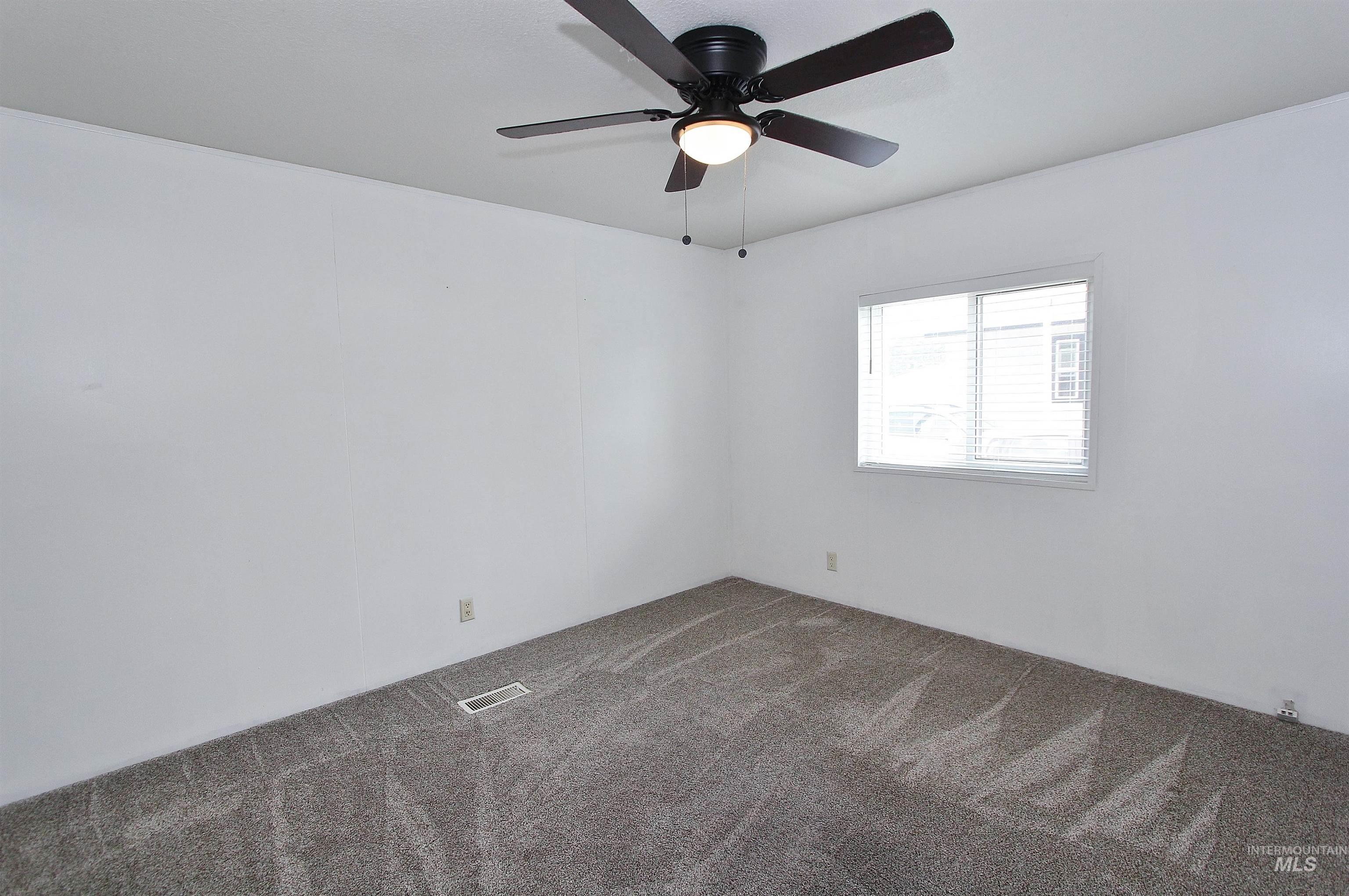 5153 W Cody Ln. Property Photo 19