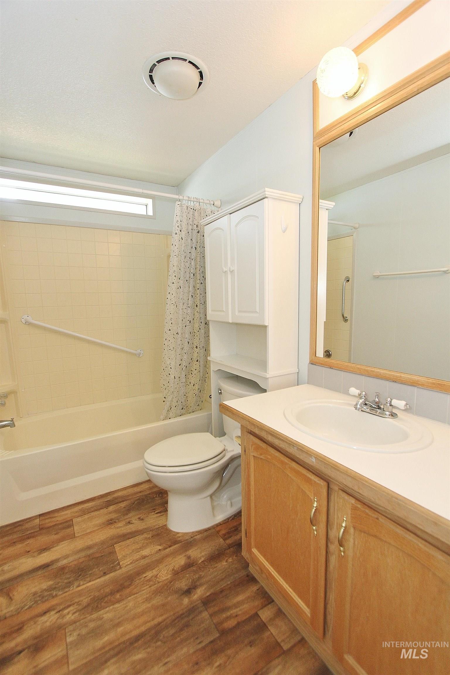 5153 W Cody Ln. Property Photo 21
