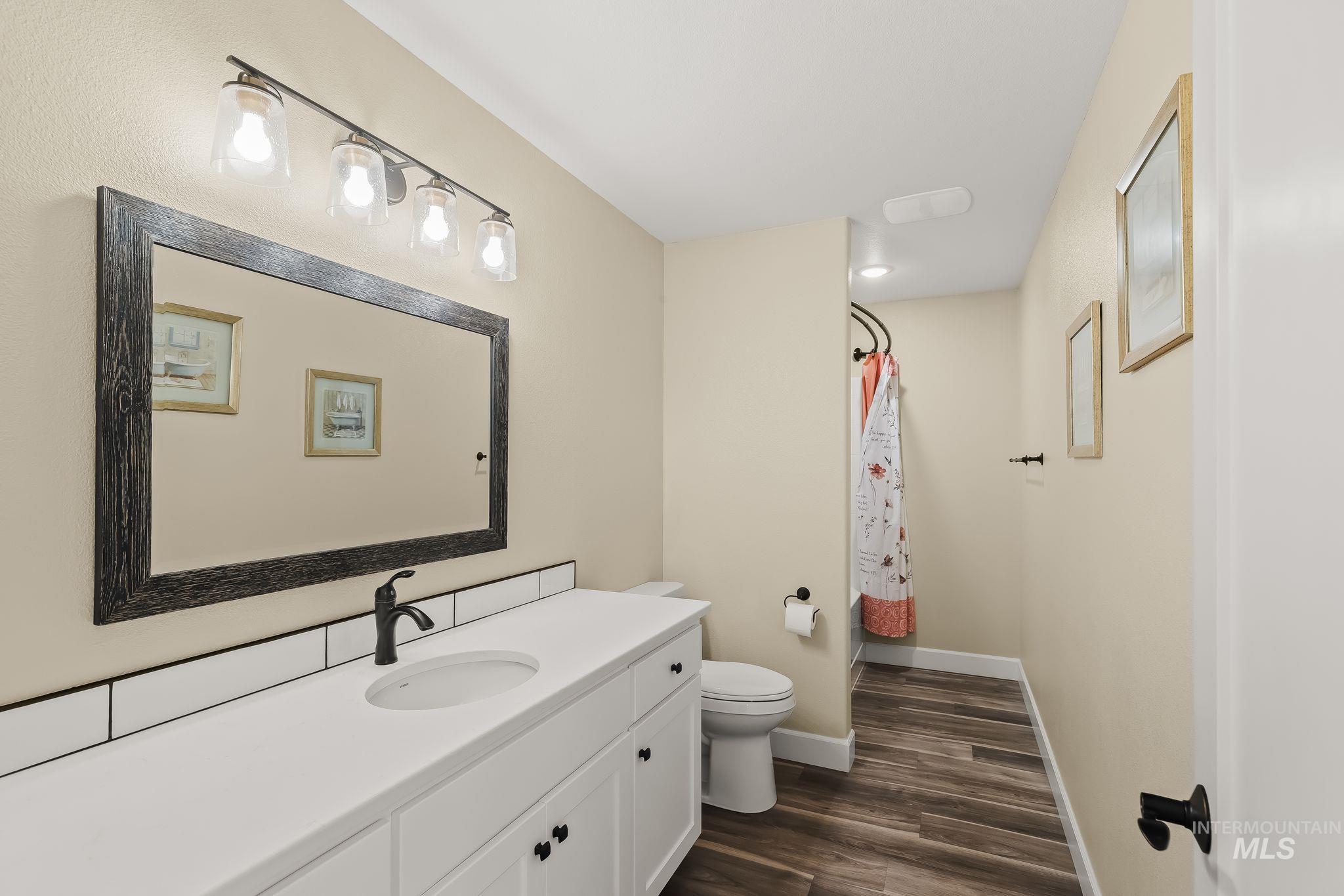 3215 Parkridge Way Property Photo 23