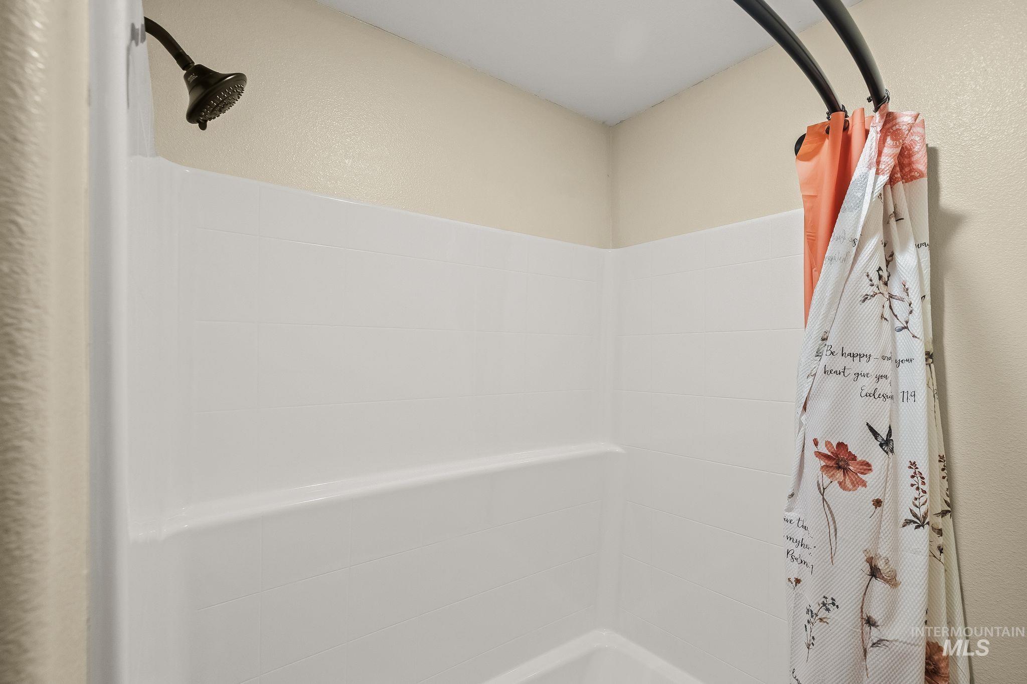 3215 Parkridge Way Property Photo 24