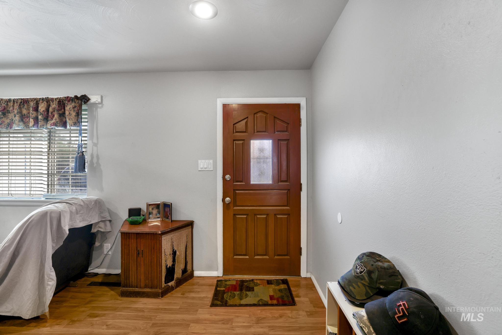 943 Del Mar Drive Property Photo 10