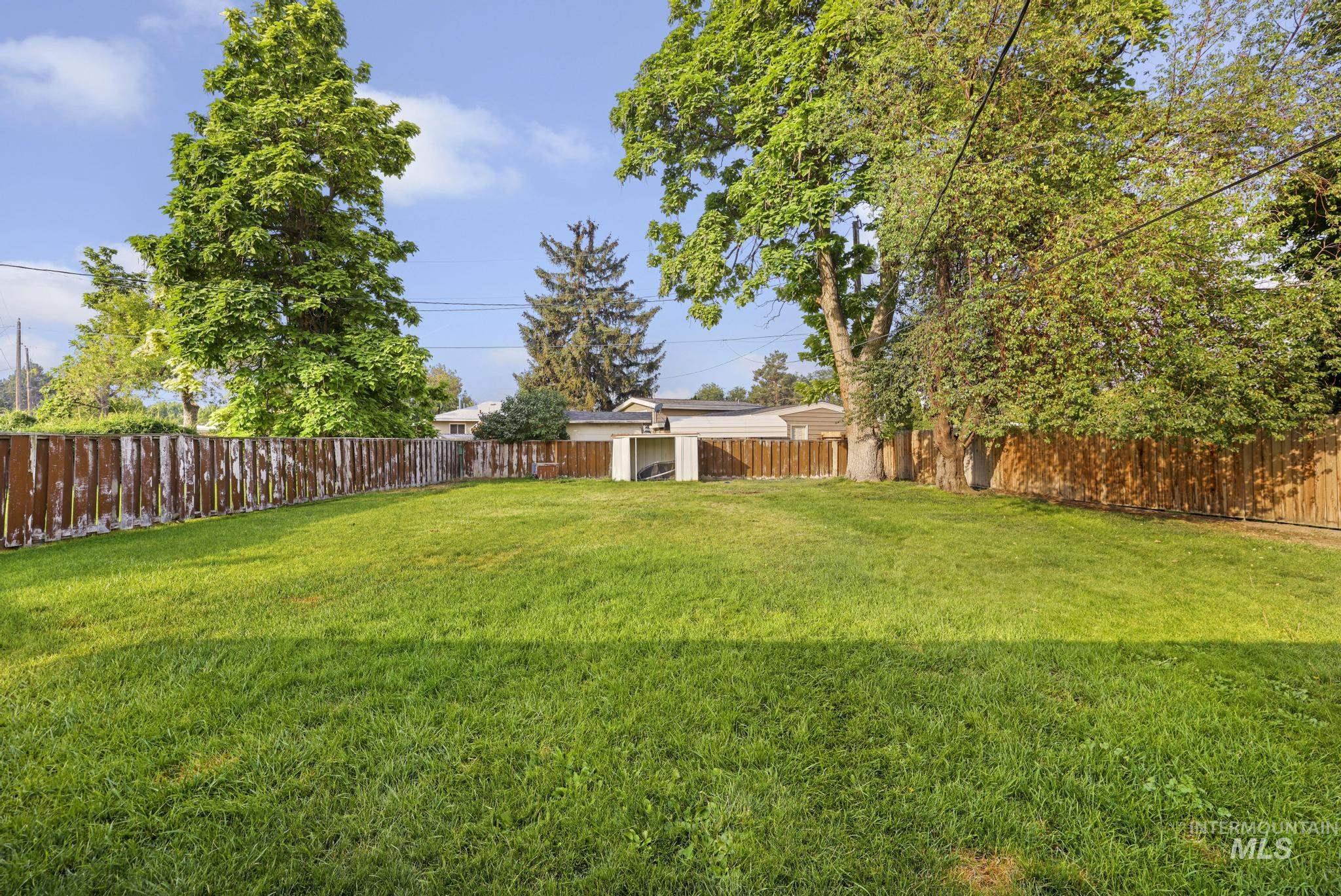 943 Del Mar Drive Property Photo 30