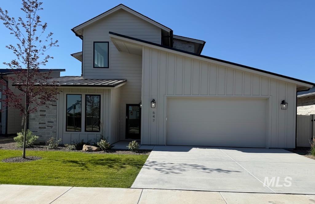 647 W Wrangler Property Photo 1