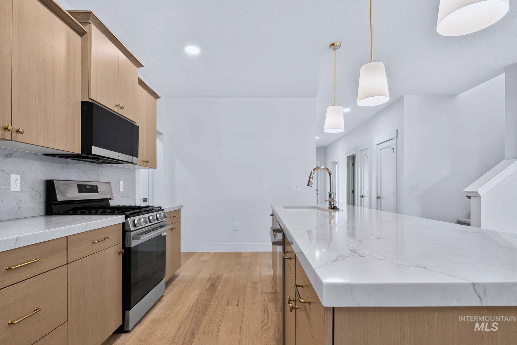 647 W Wrangler Property Photo 16