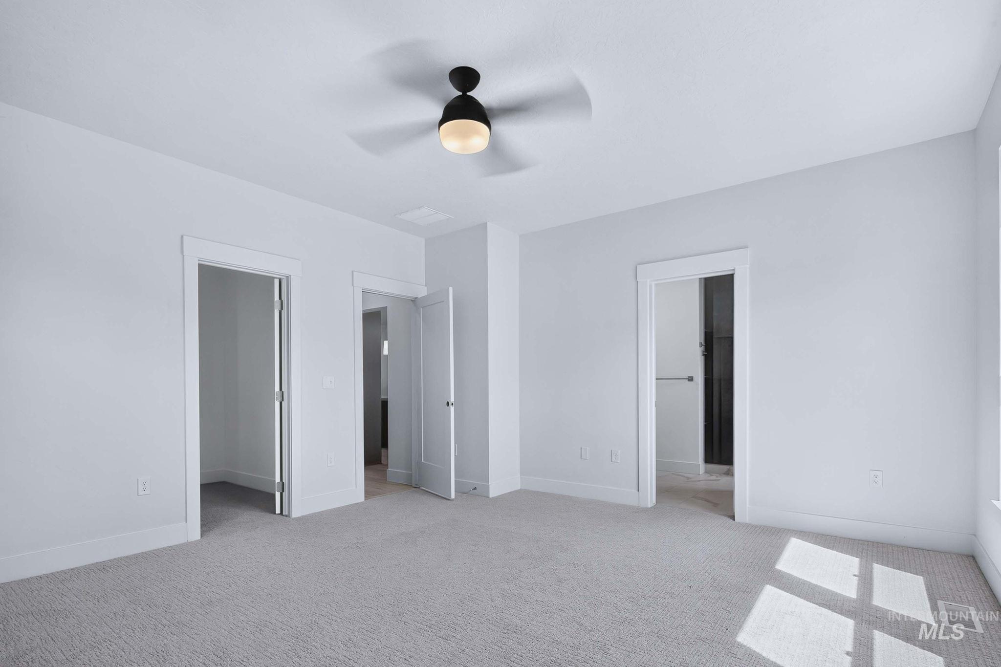 647 W Wrangler Property Photo 28
