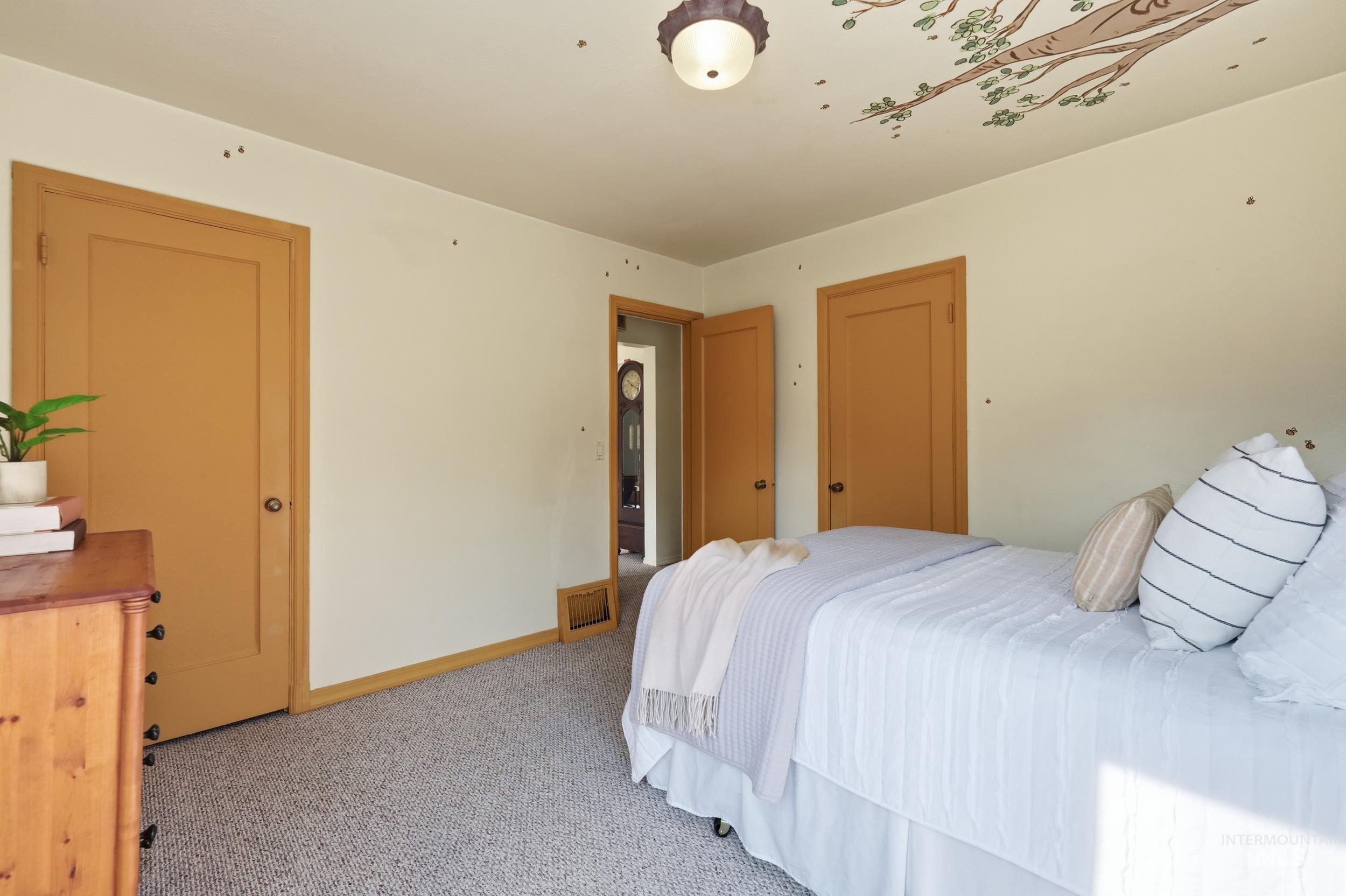 413 N Atlantic St. Property Photo 11