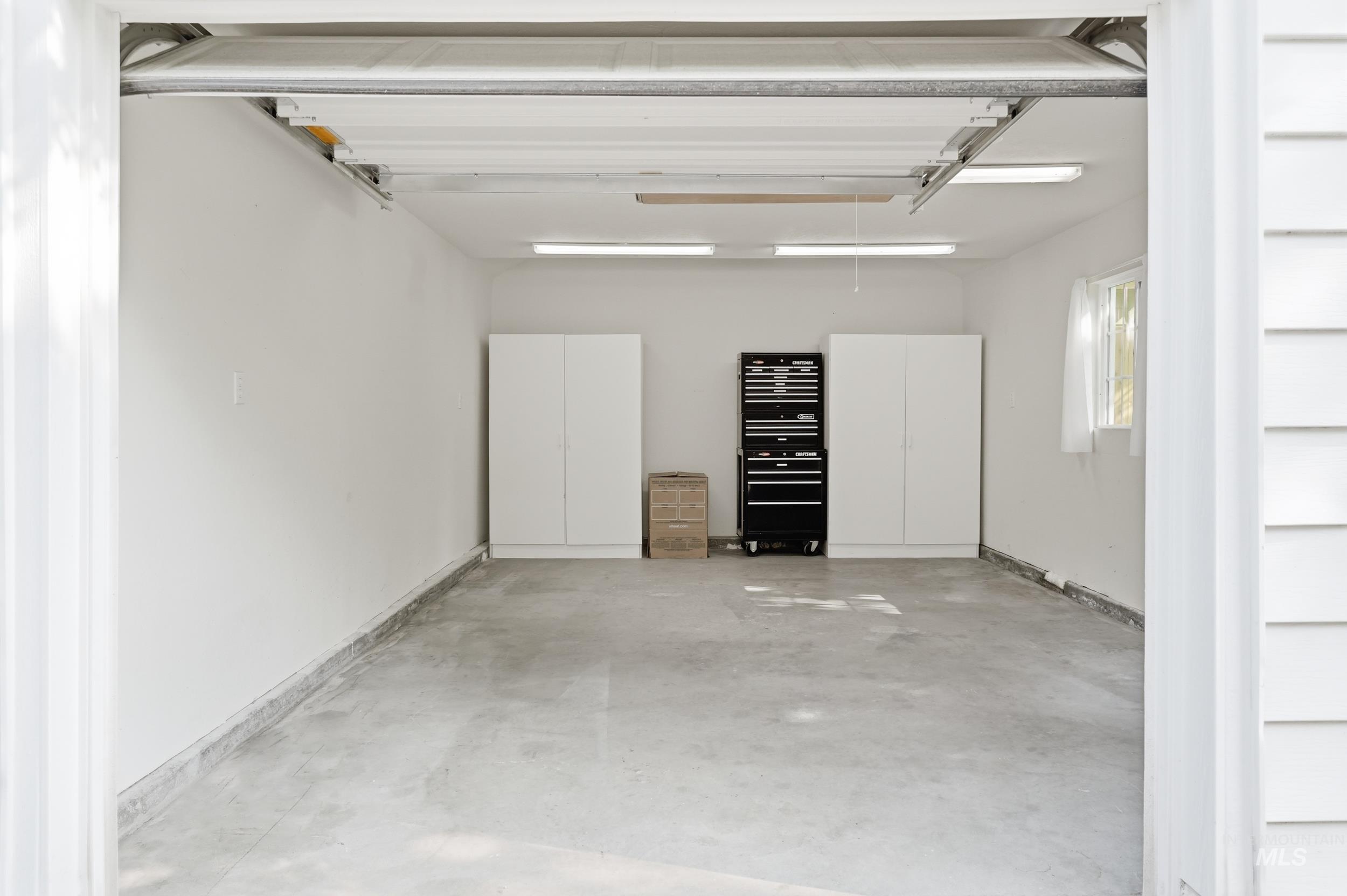 413 N Atlantic St. Property Photo 36
