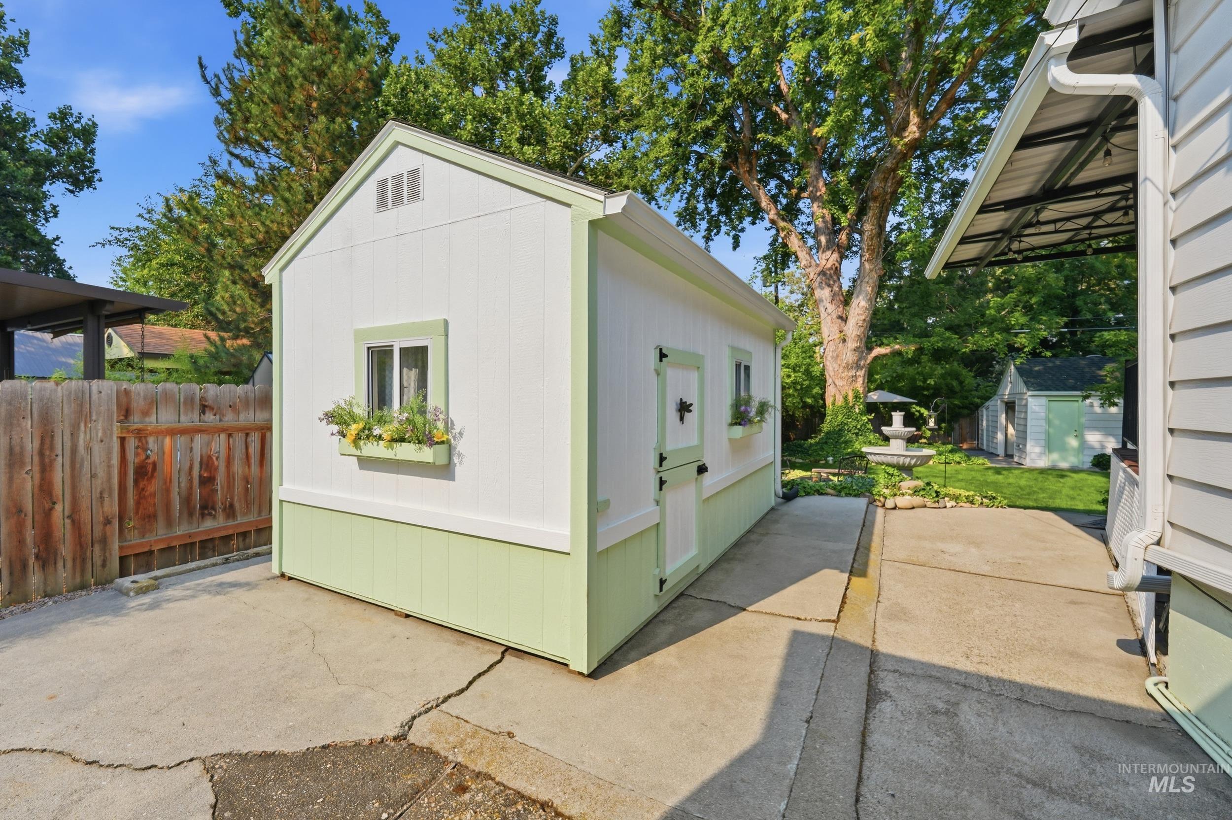 413 N Atlantic St. Property Photo 39