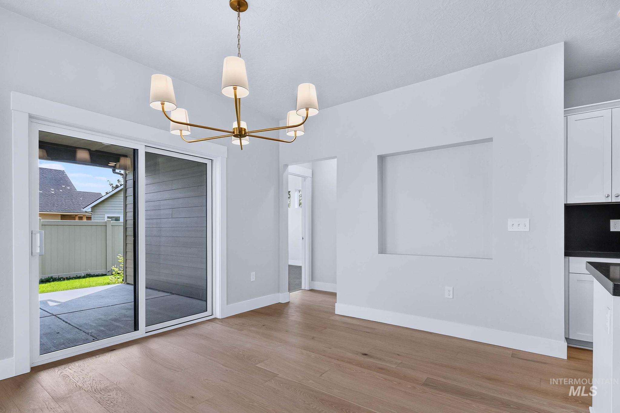 611 W Wrangler Property Photo 15