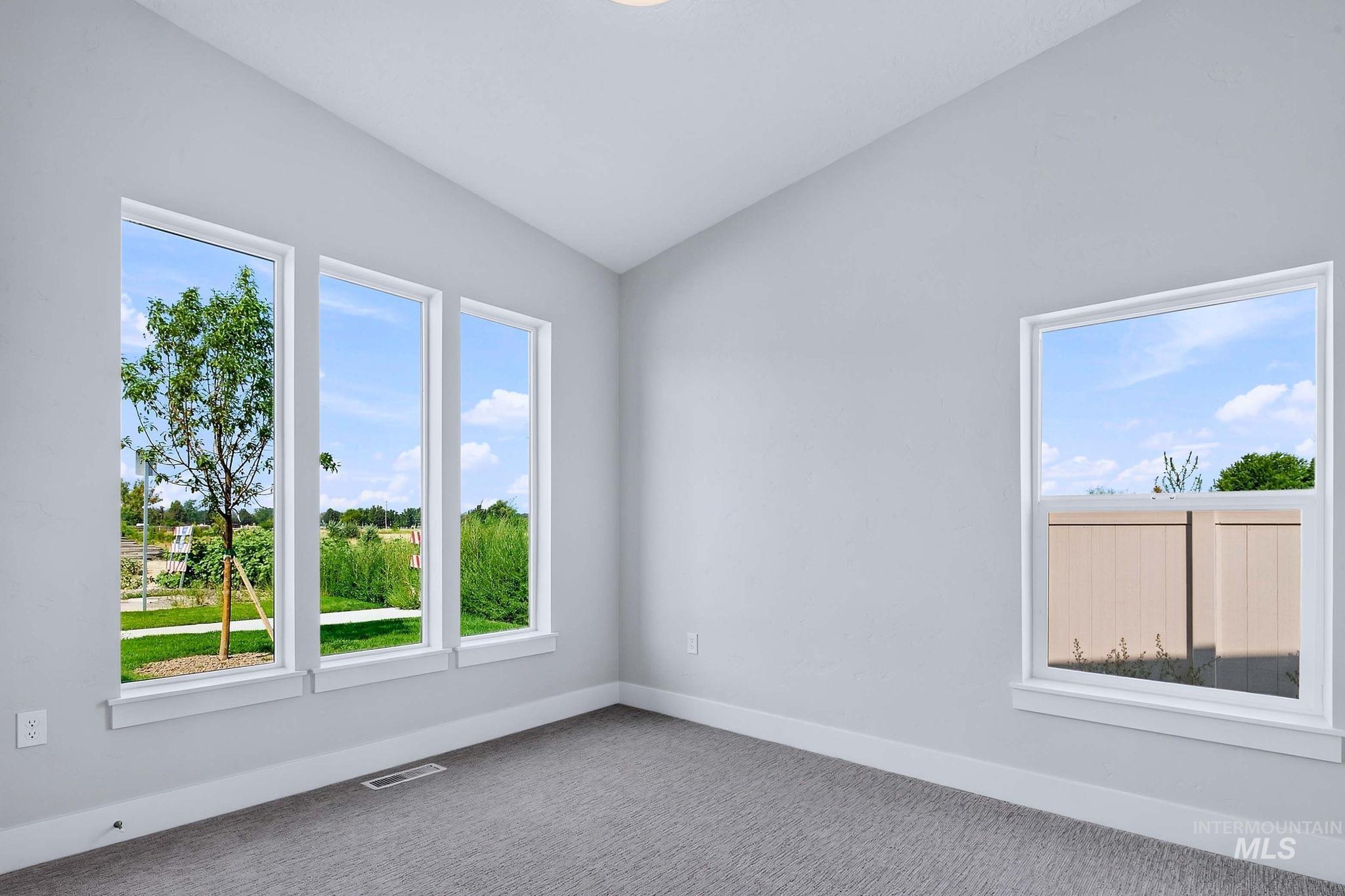 611 W Wrangler Property Photo 23