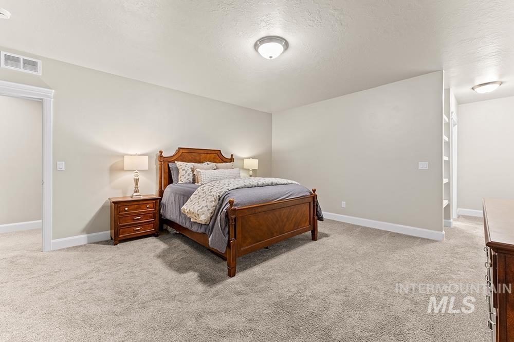 3220 S Osterley Ave Property Photo 27