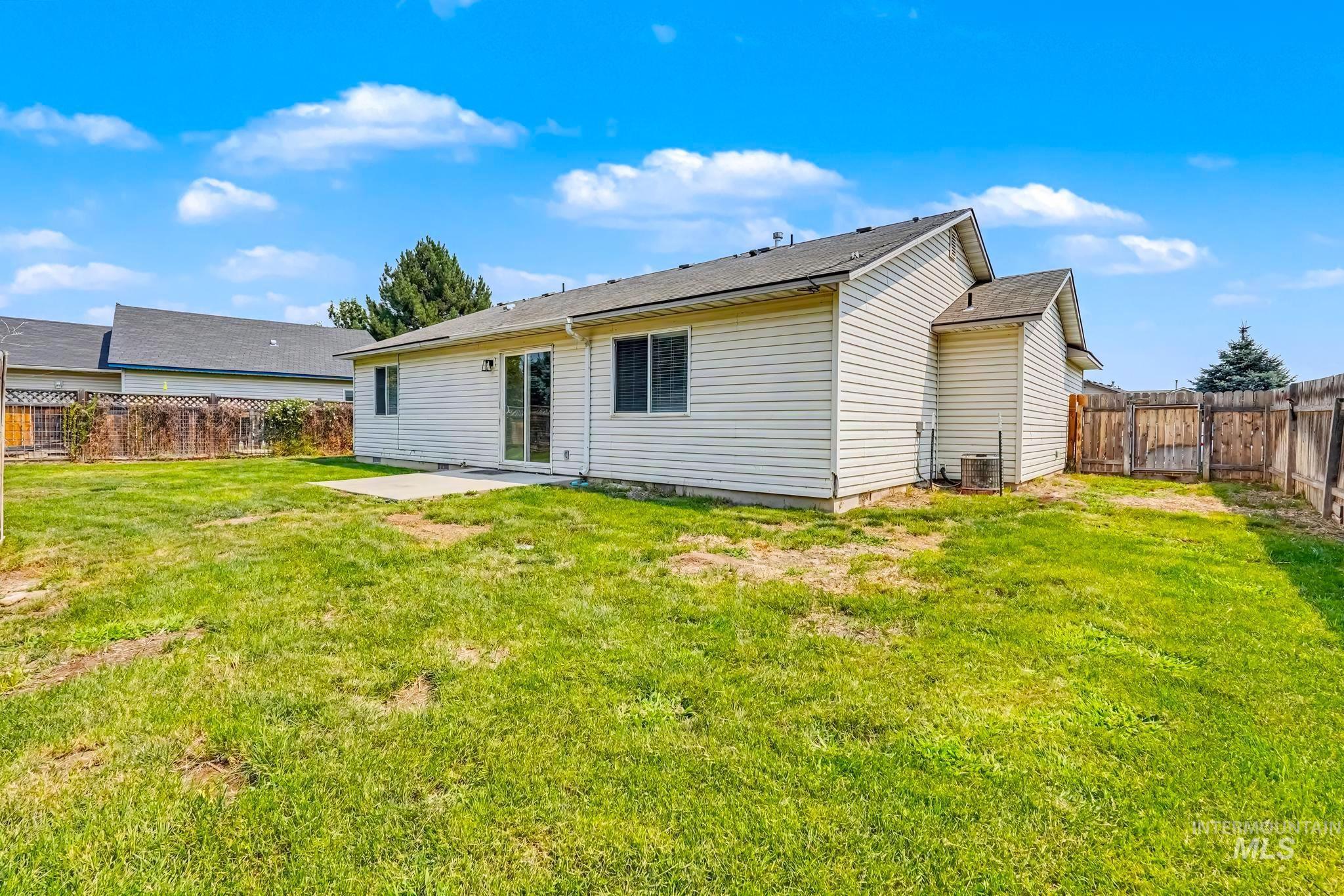 4702 Layton Property Photo 16