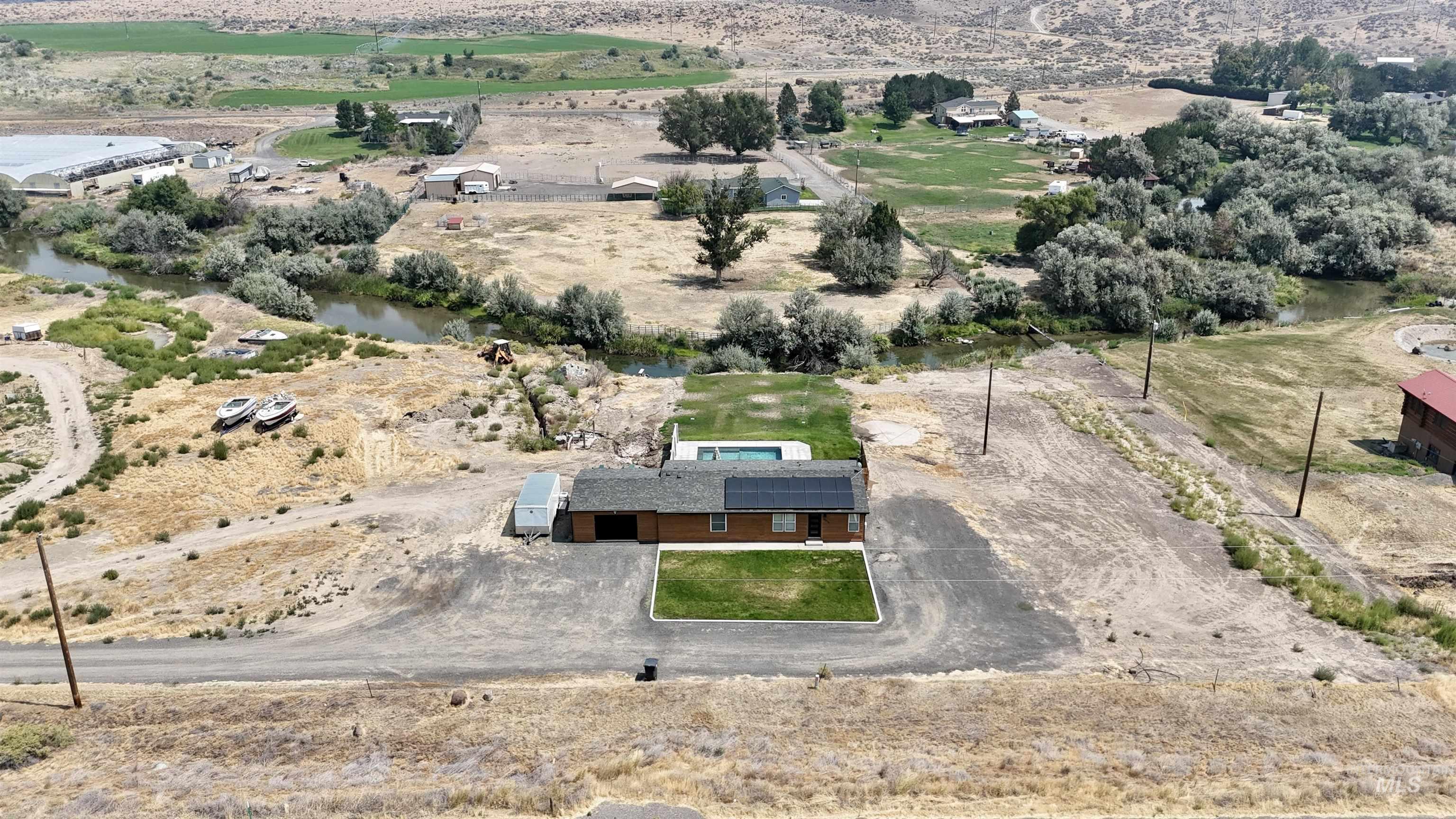 19026 Highway 30 Property Photo 27