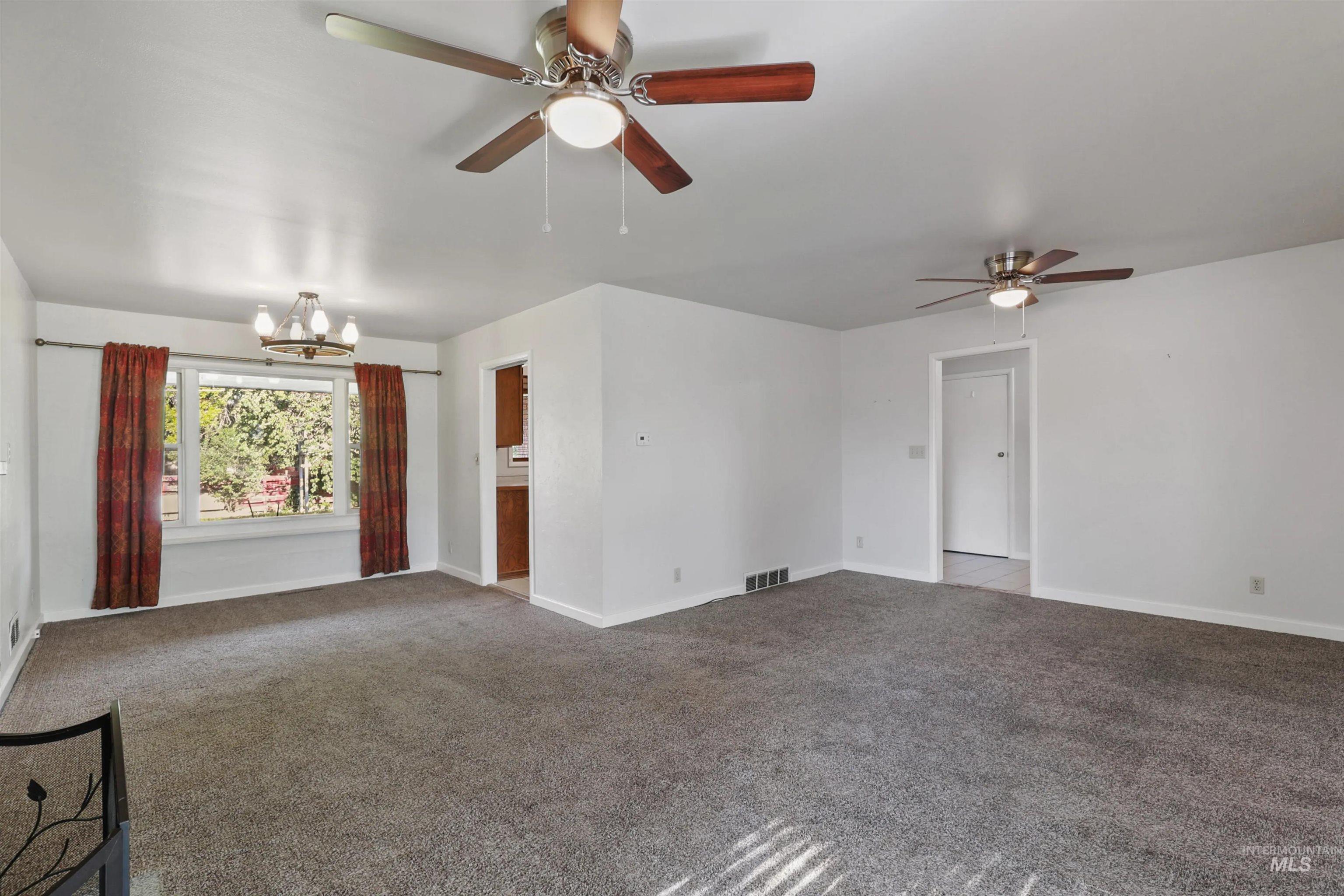 604 Monte Vista Property Photo 4