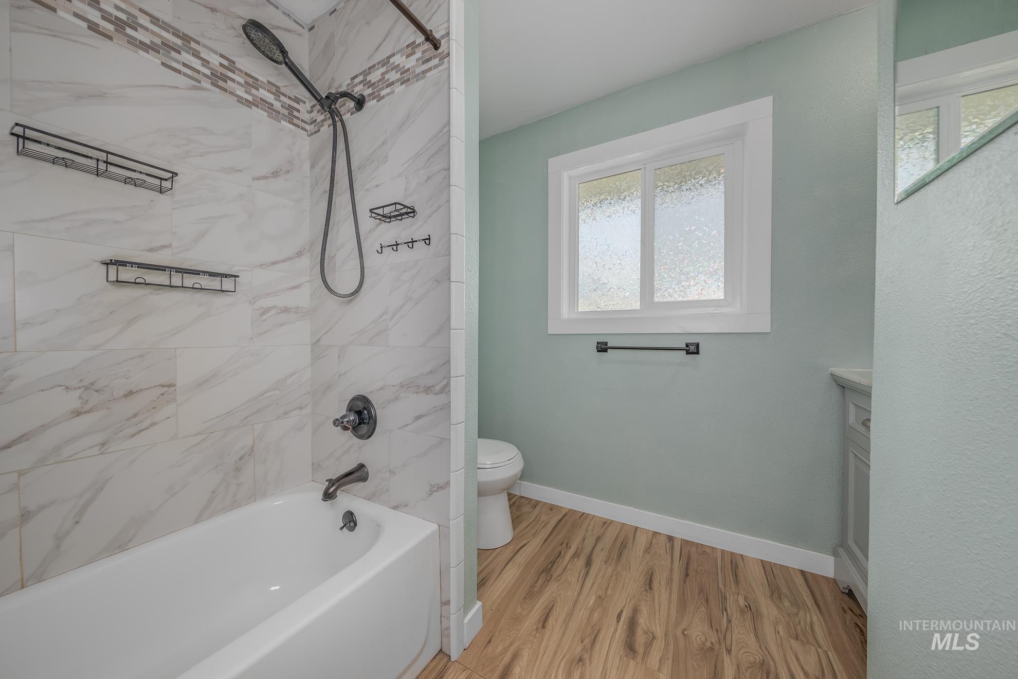 1707 Baker Ln Property Photo 16