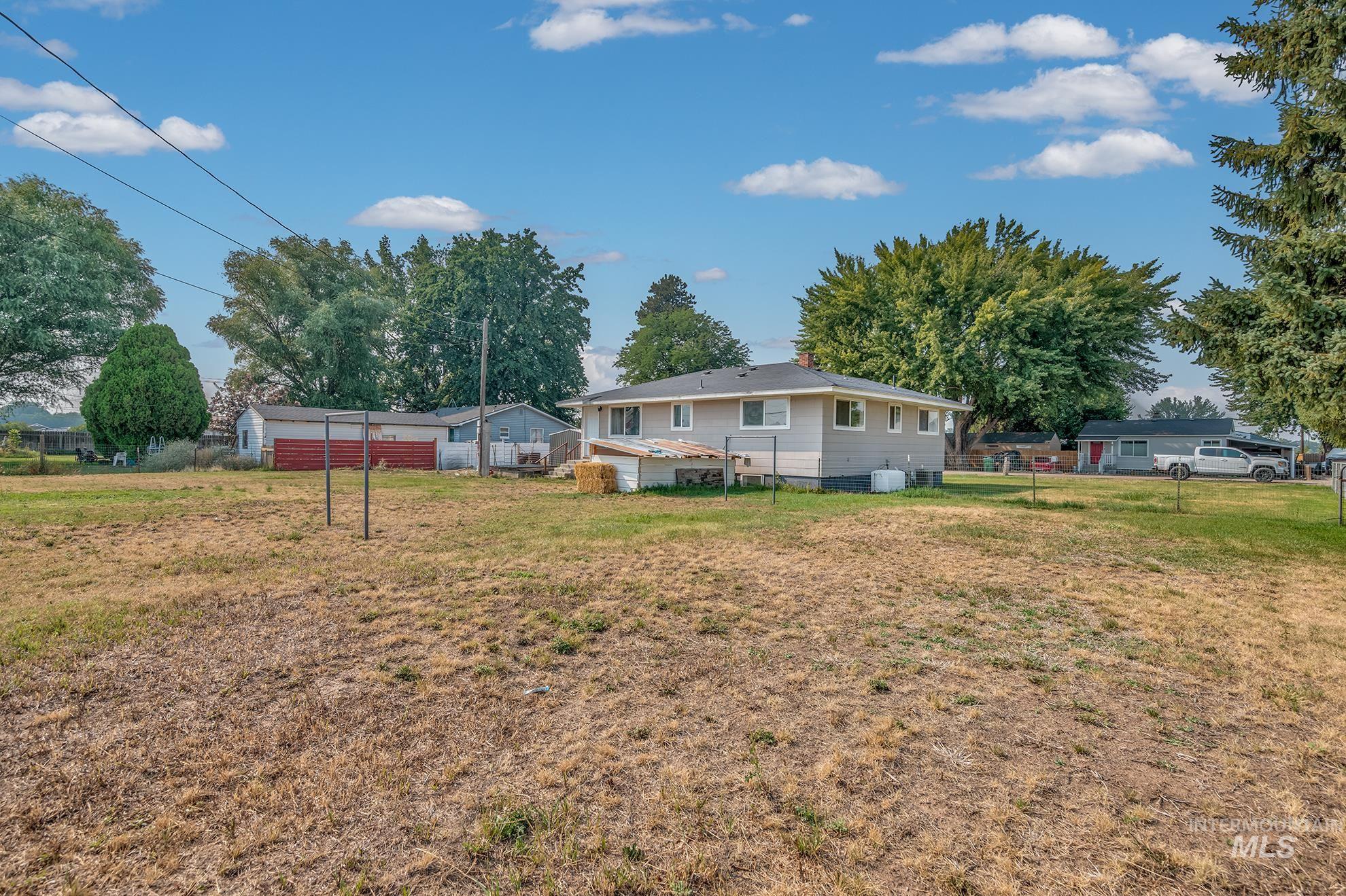 1707 Baker Ln Property Photo 39