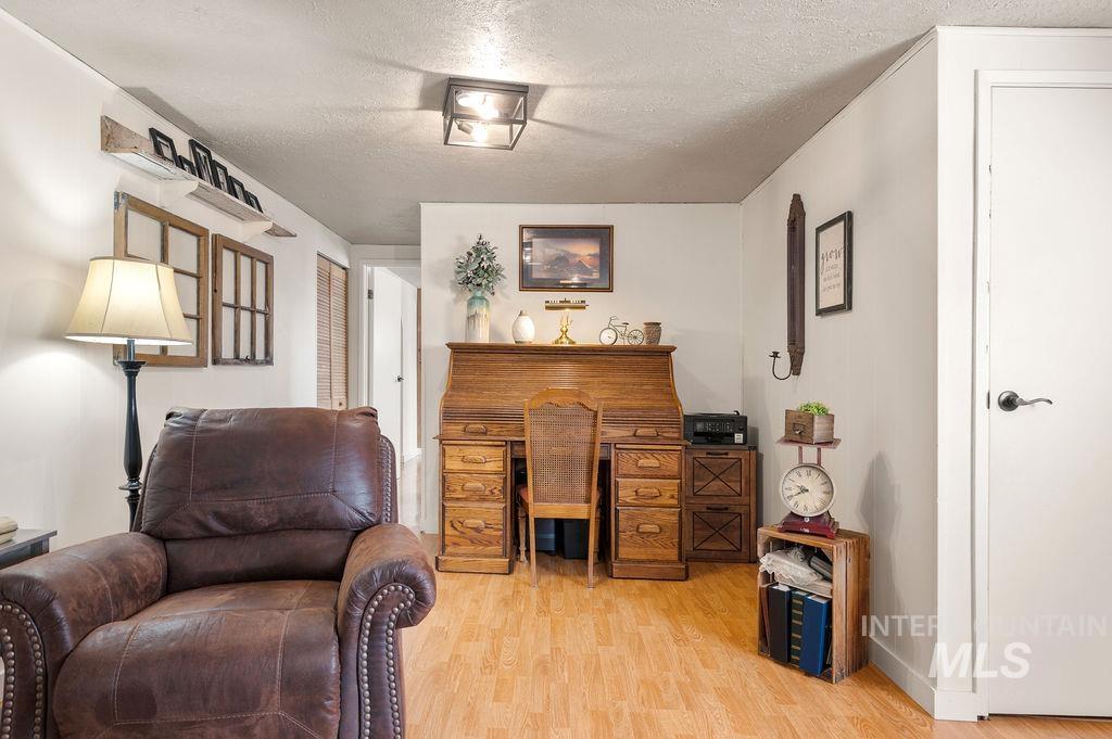 2212 10th Avenue Property Photo 23