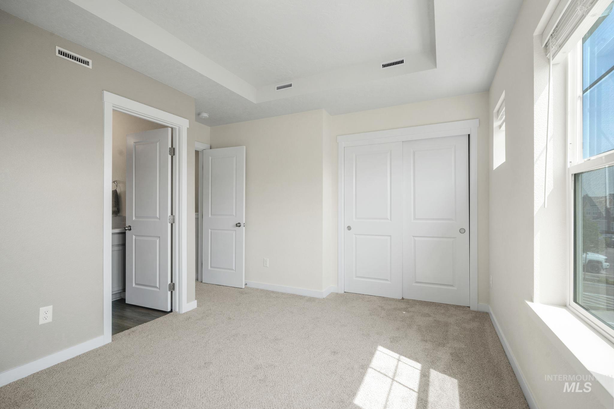 5855 S Carlburg Ln Property Photo 10