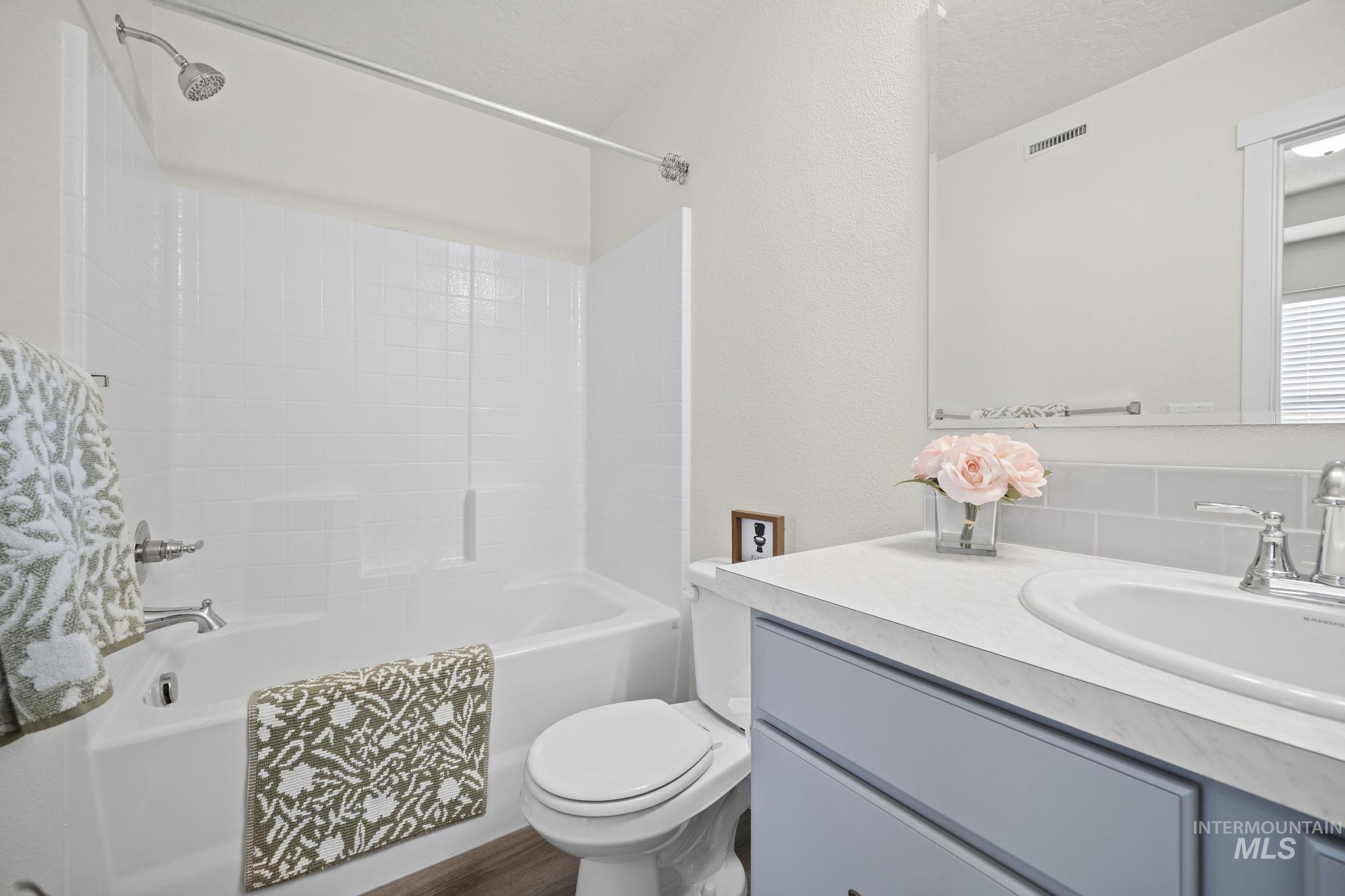 5855 S Carlburg Ln Property Photo 11