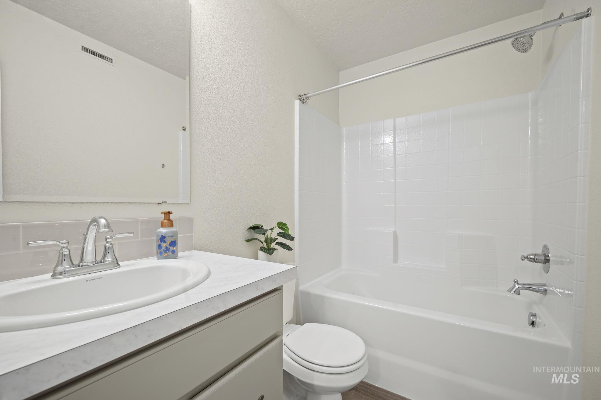 5855 S Carlburg Ln Property Photo 13