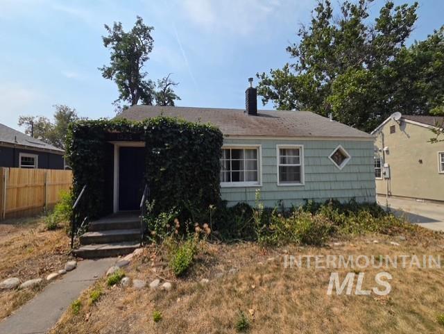 1525 S Longmont Ave Property Photo 1