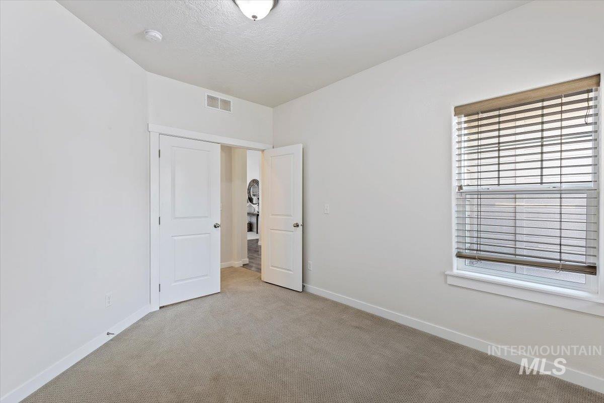 1496 E Strauss Property Photo 29