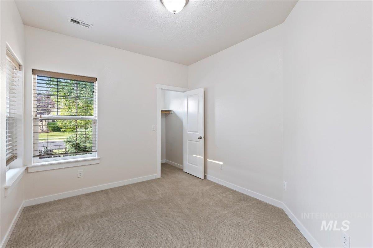 1496 E Strauss Property Photo 30