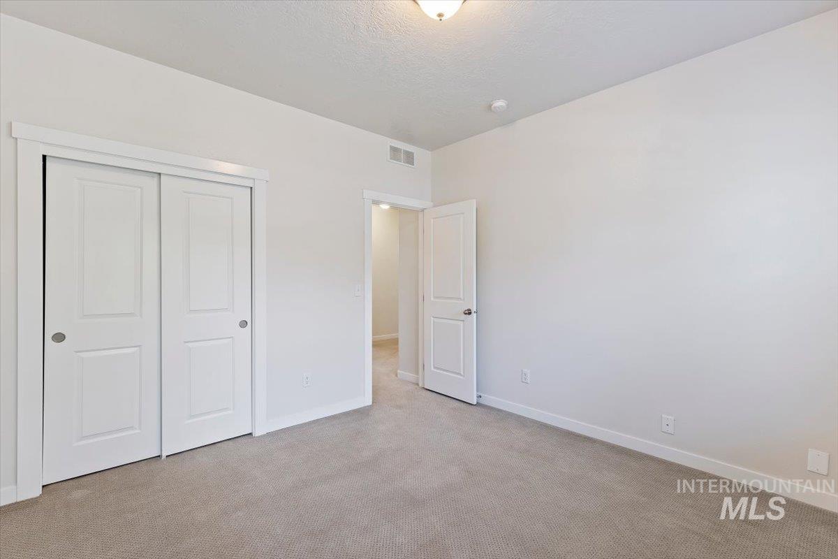 1496 E Strauss Property Photo 34