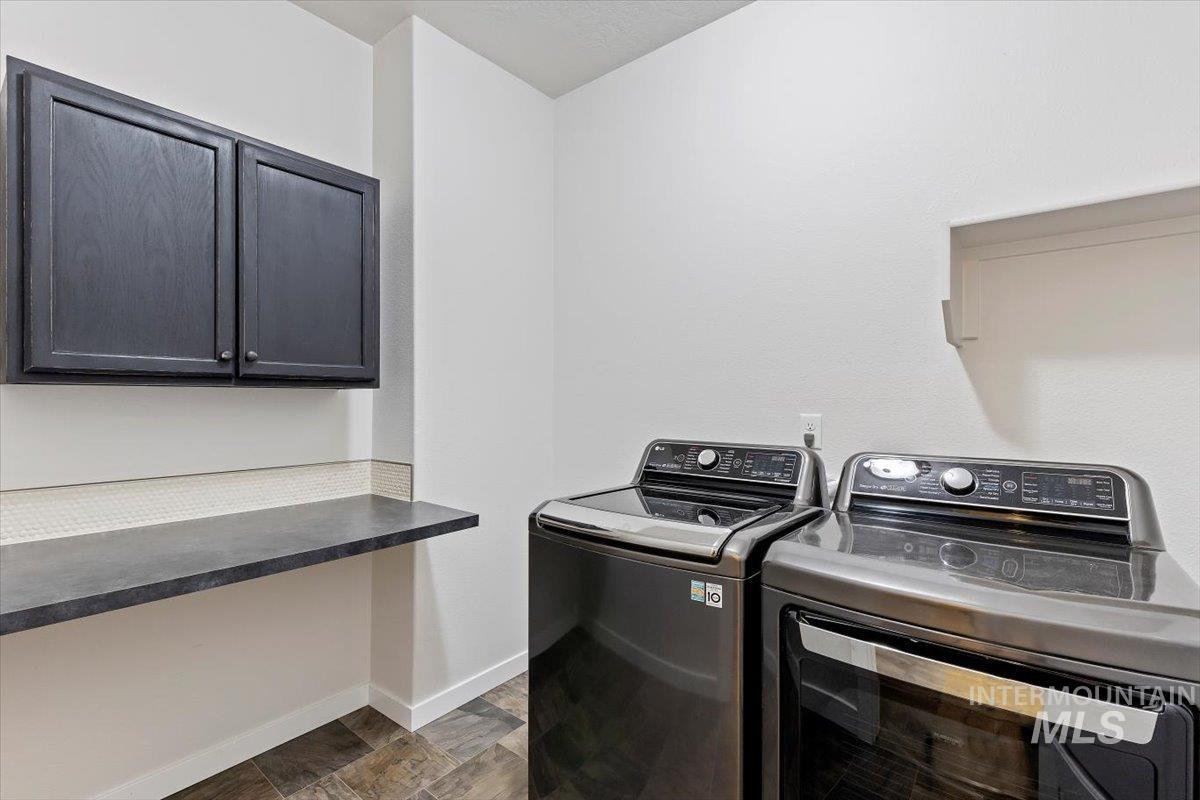 1496 E Strauss Property Photo 37