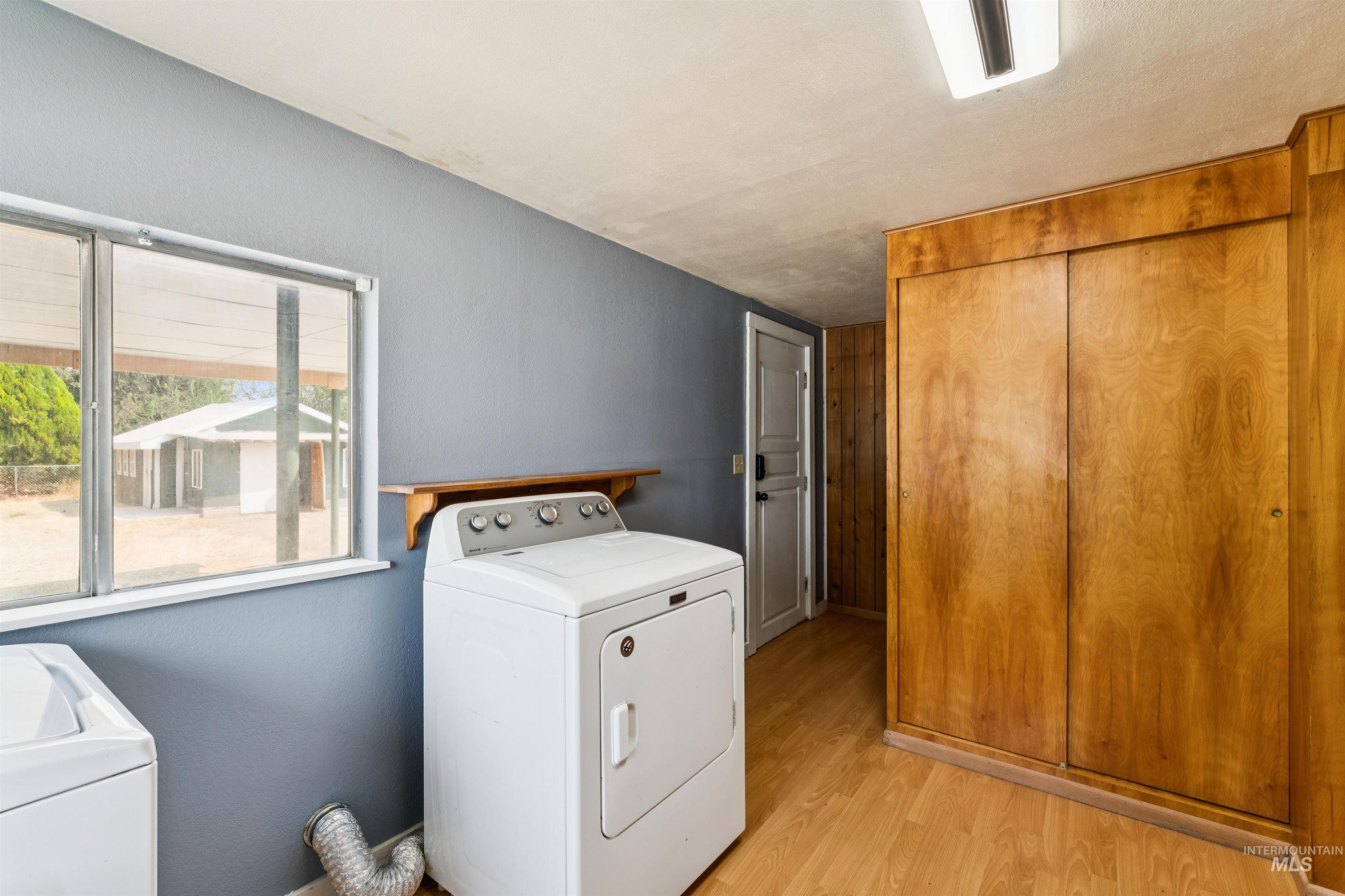 220 Lone Star Road Property Photo 10
