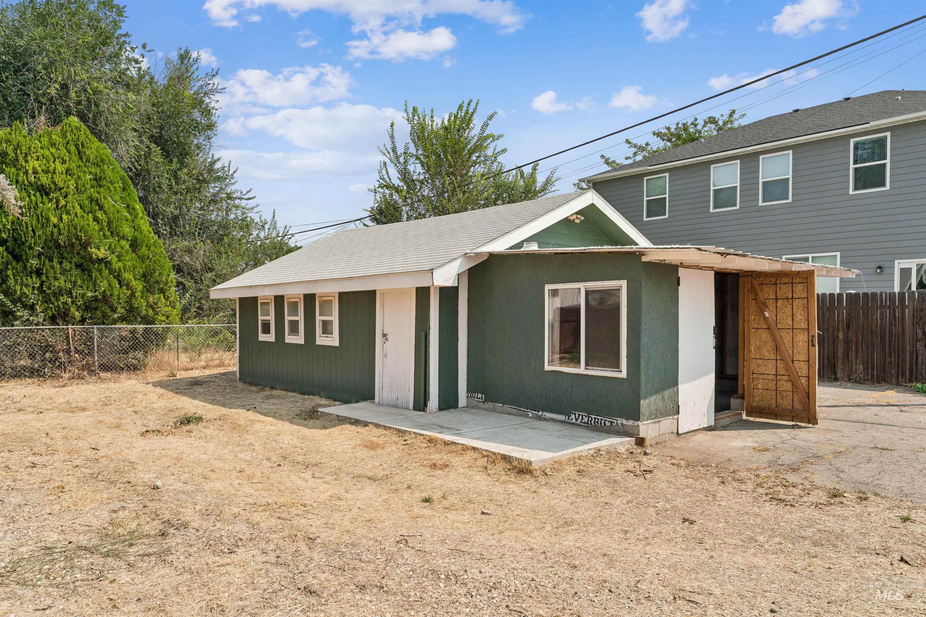 220 Lone Star Road Property Photo 36