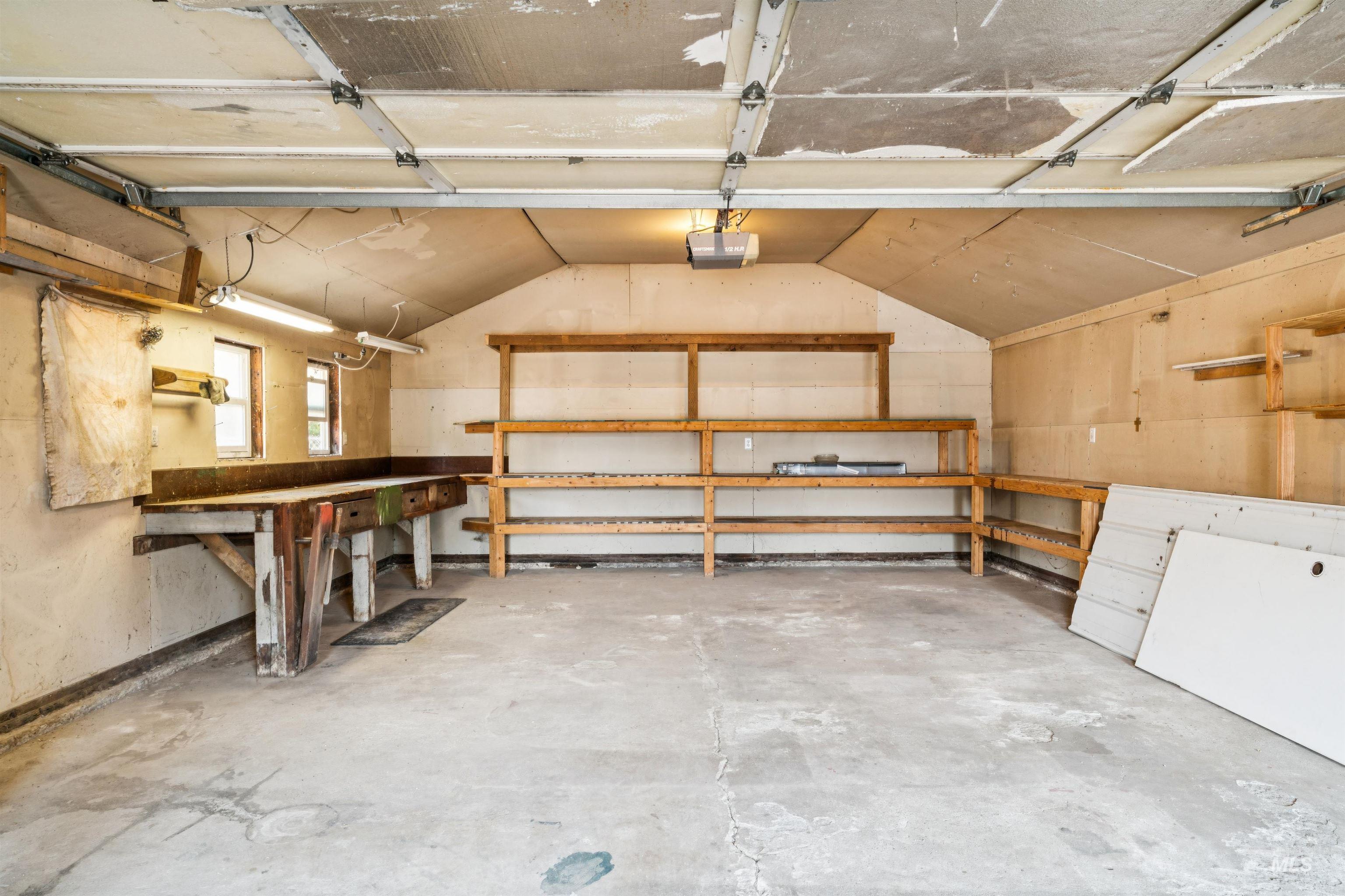 220 Lone Star Road Property Photo 41