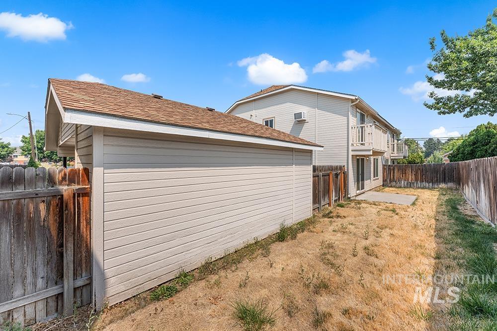 2555 W Malad St Property Photo 15