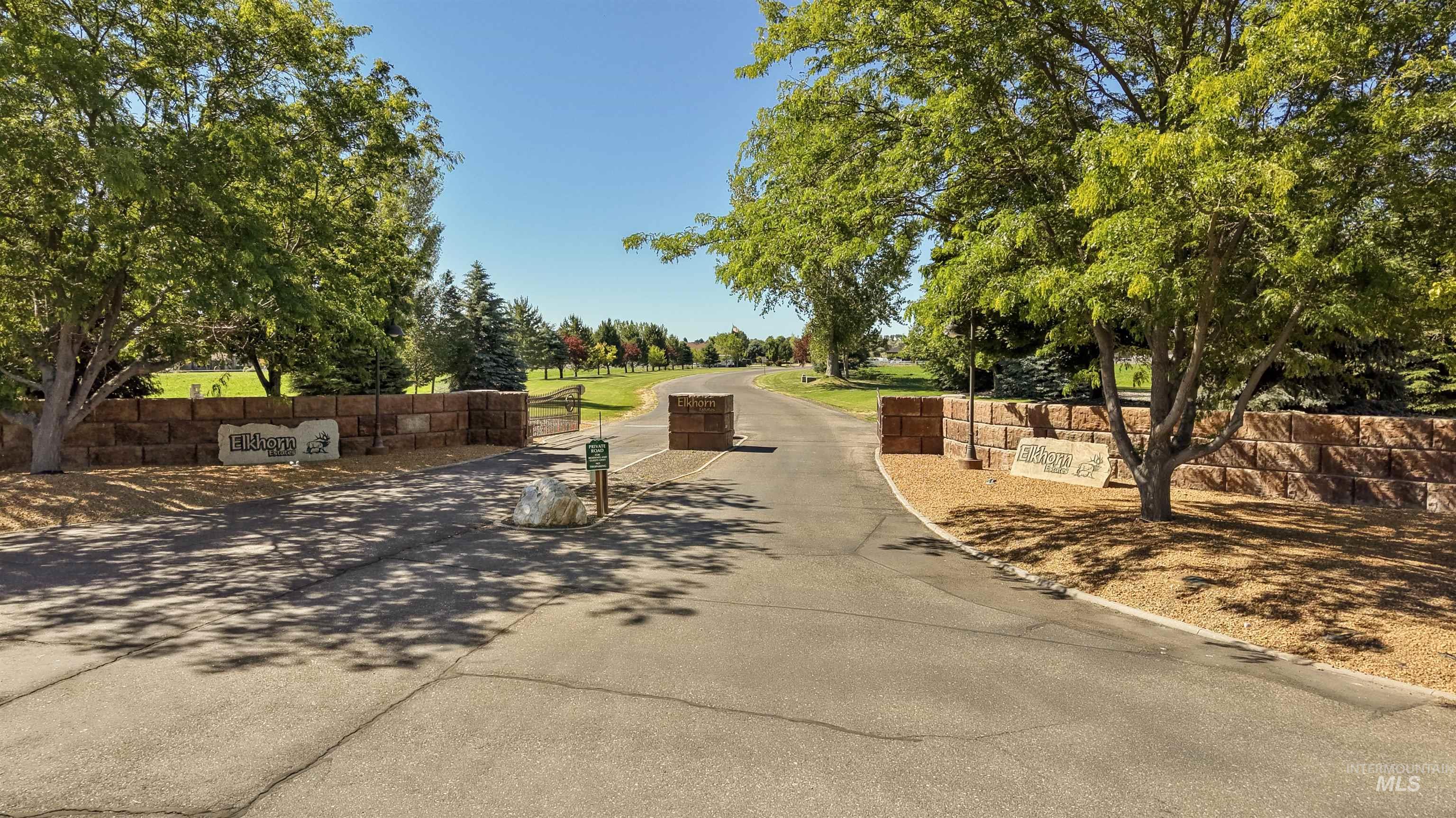 2537 E 3769 N Property Photo 17