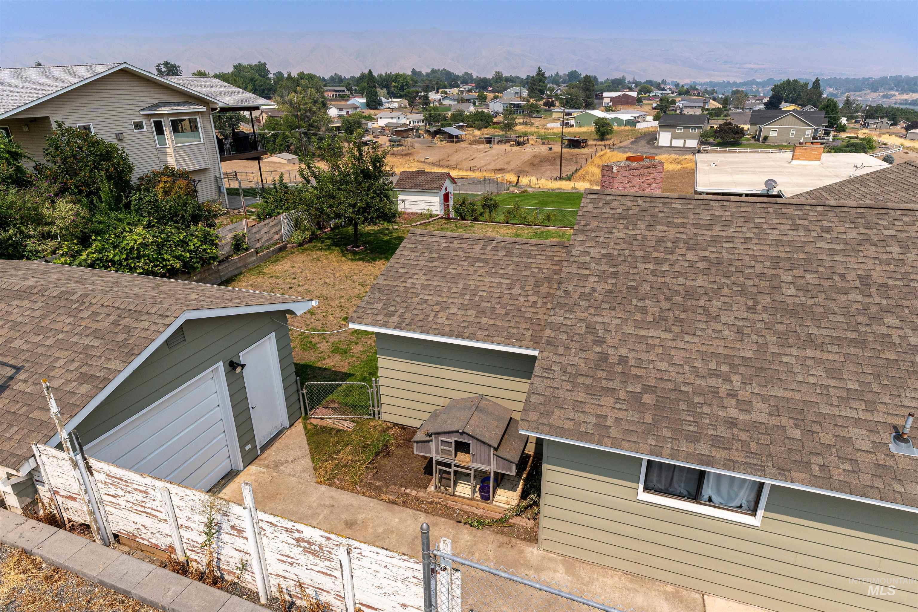 1880 Neal Drive Property Photo 33