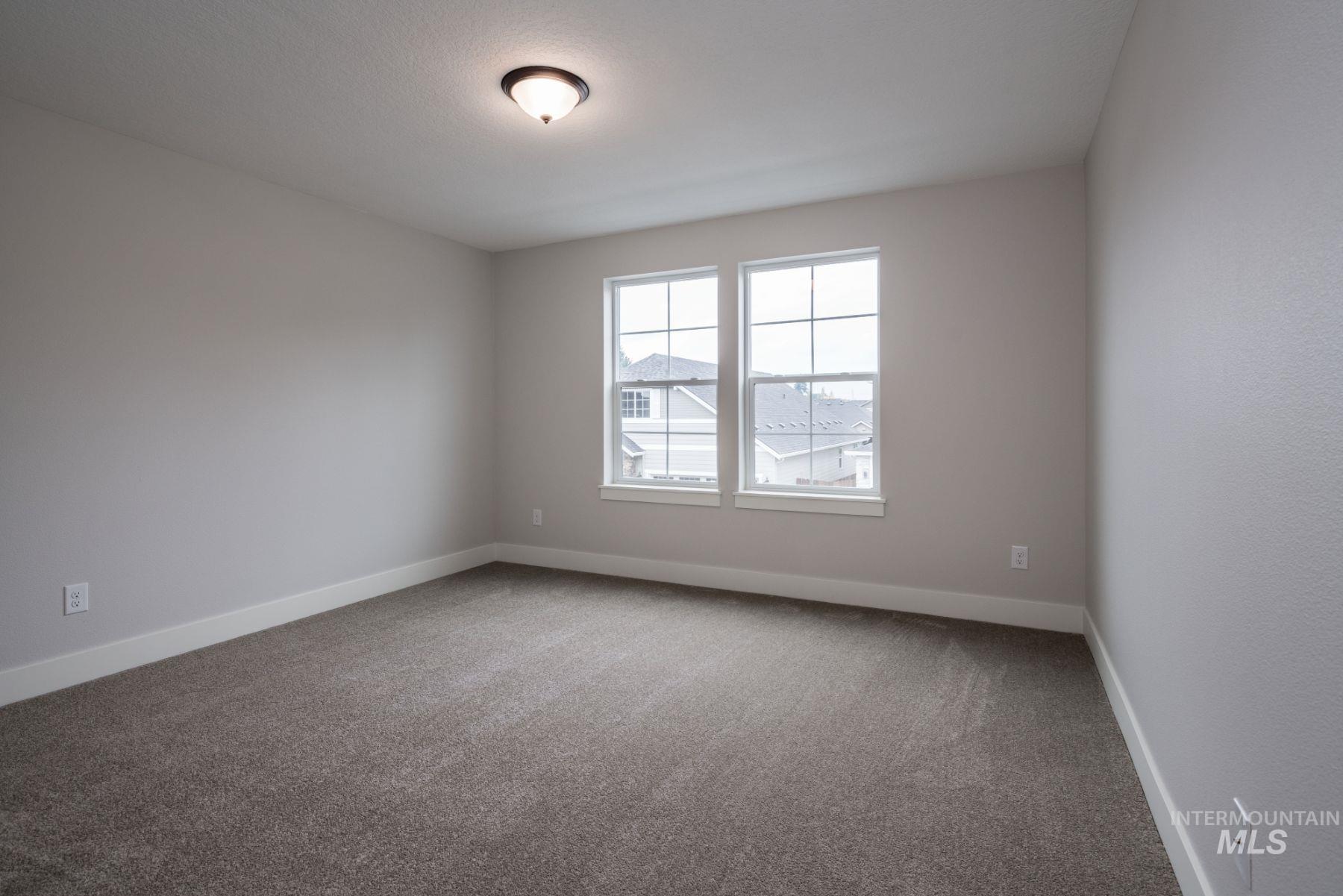 6156 N Arctic Fox Property Photo 18